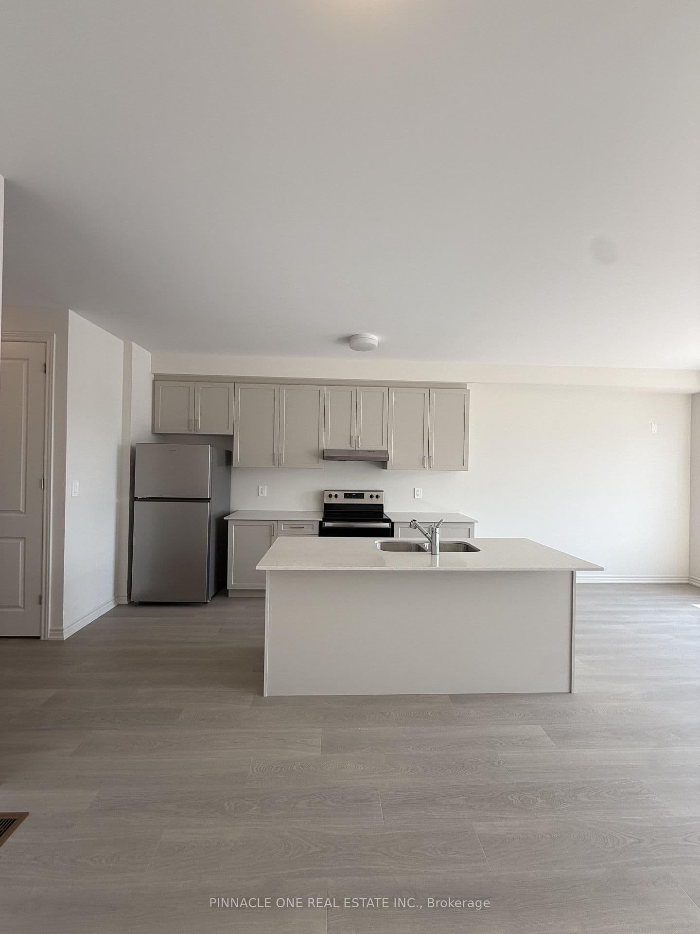 214 Stinson Crescent - Image 6