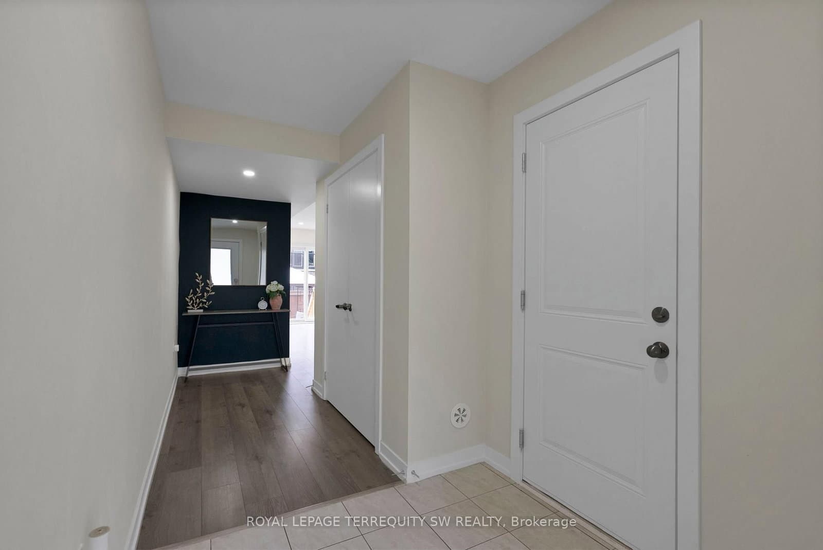 250 Finch Avenue, Unit 603 - Image 4