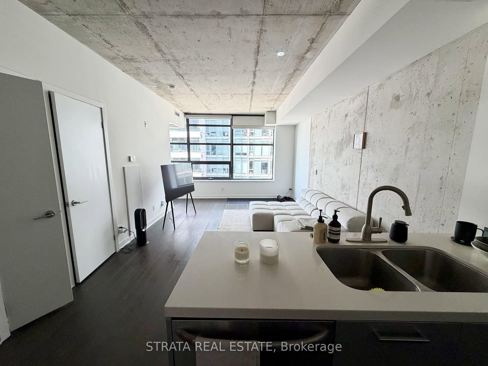 1201 Dundas Street E, Unit 606 - Image 6