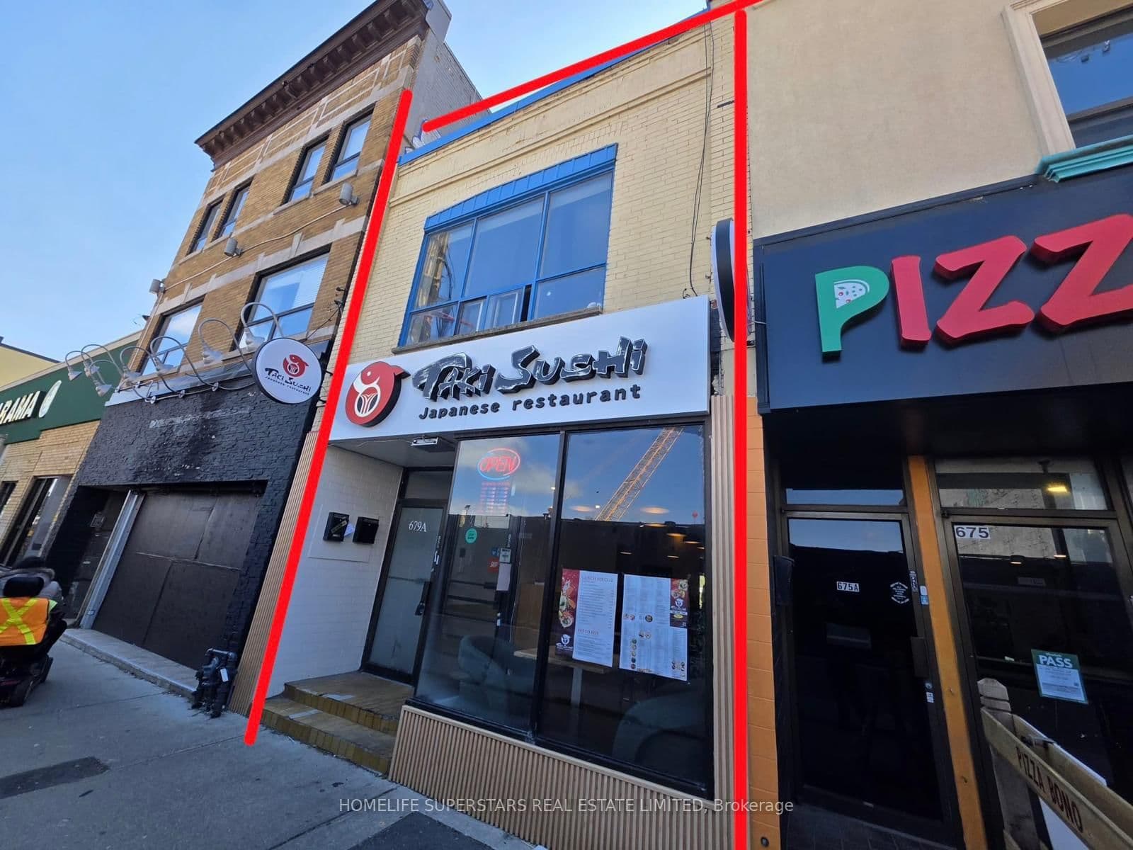 679 Danforth Avenue - Image 2
