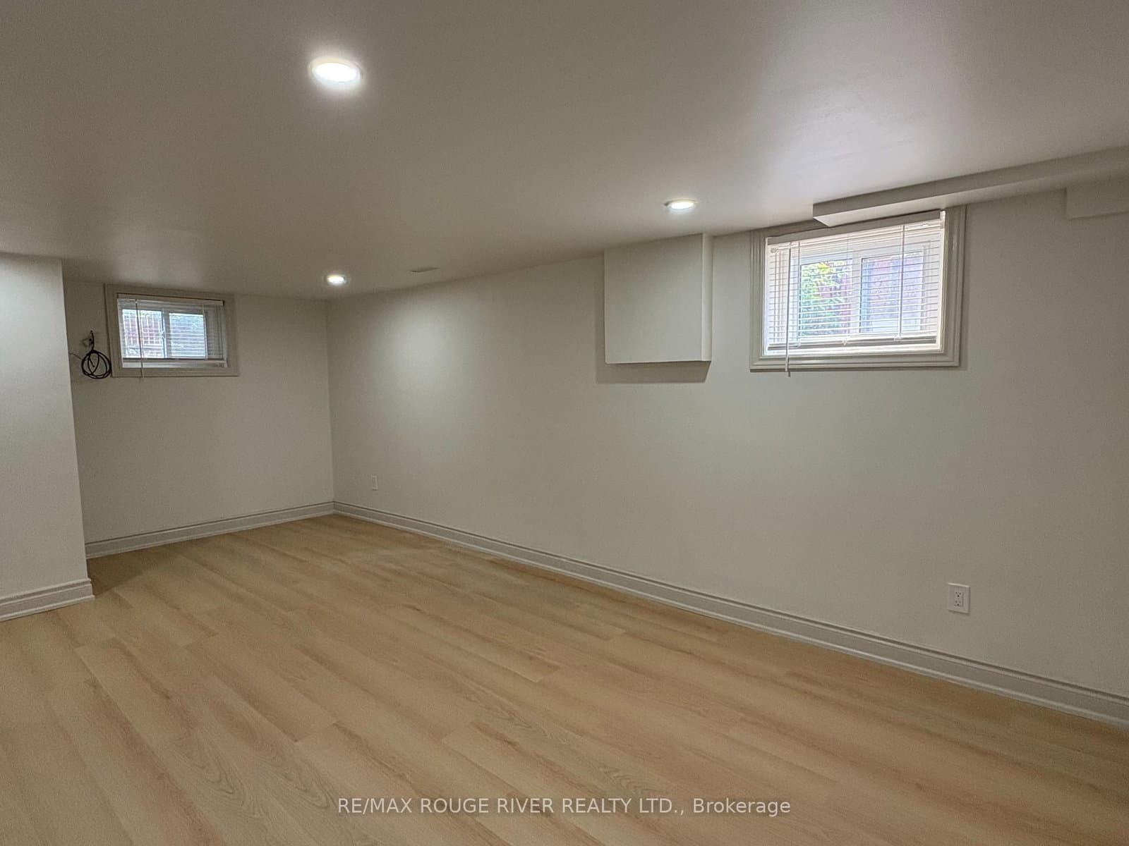 121 Lupin Drive, Unit 2, Lower - Image 5