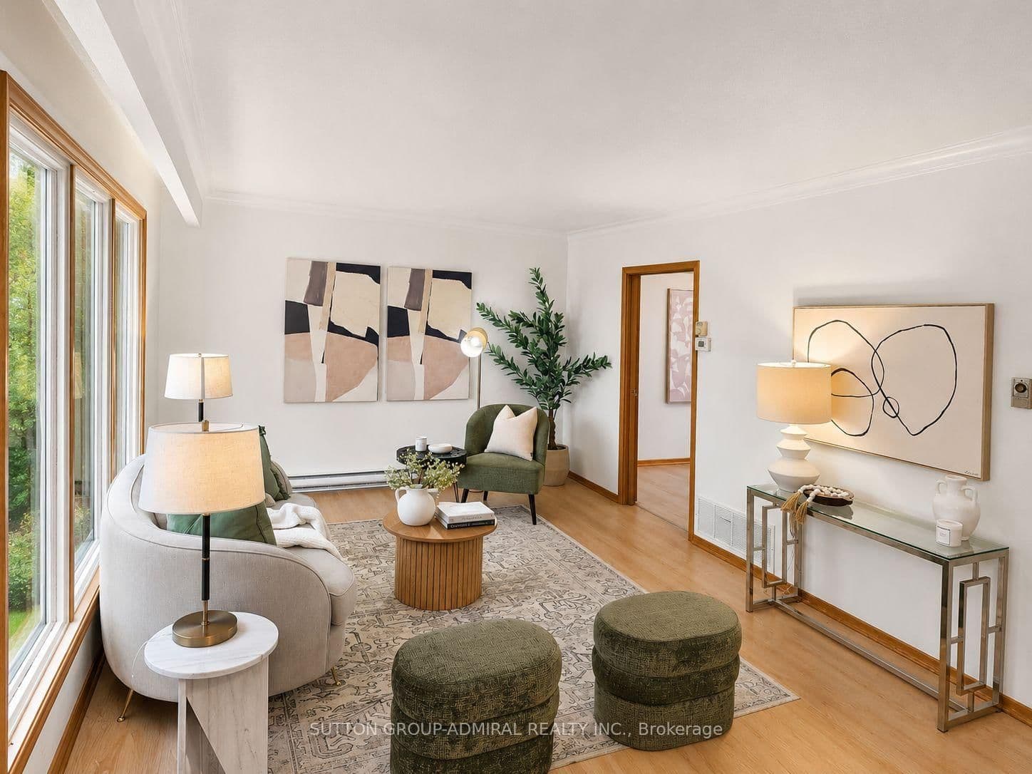 865 Regent Drive - Image 2