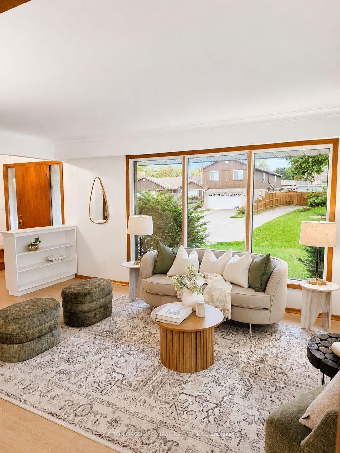 865 Regent Drive - Image 4