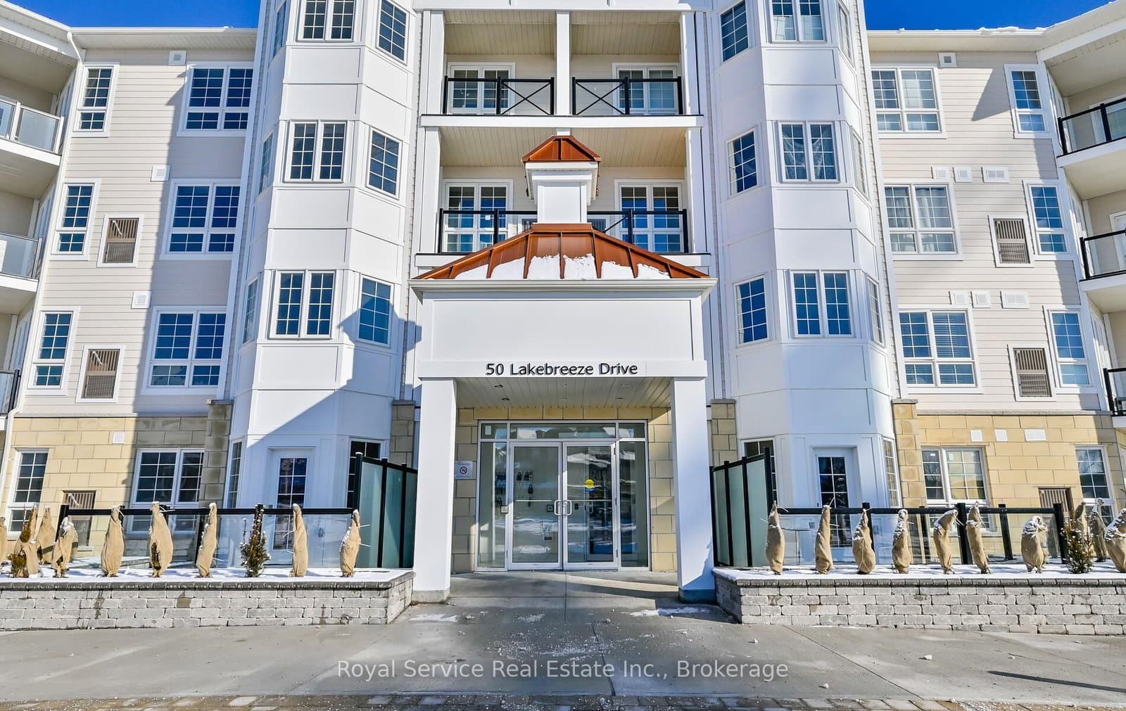 50 Lakebreeze Drive, Unit 125 - Image 3