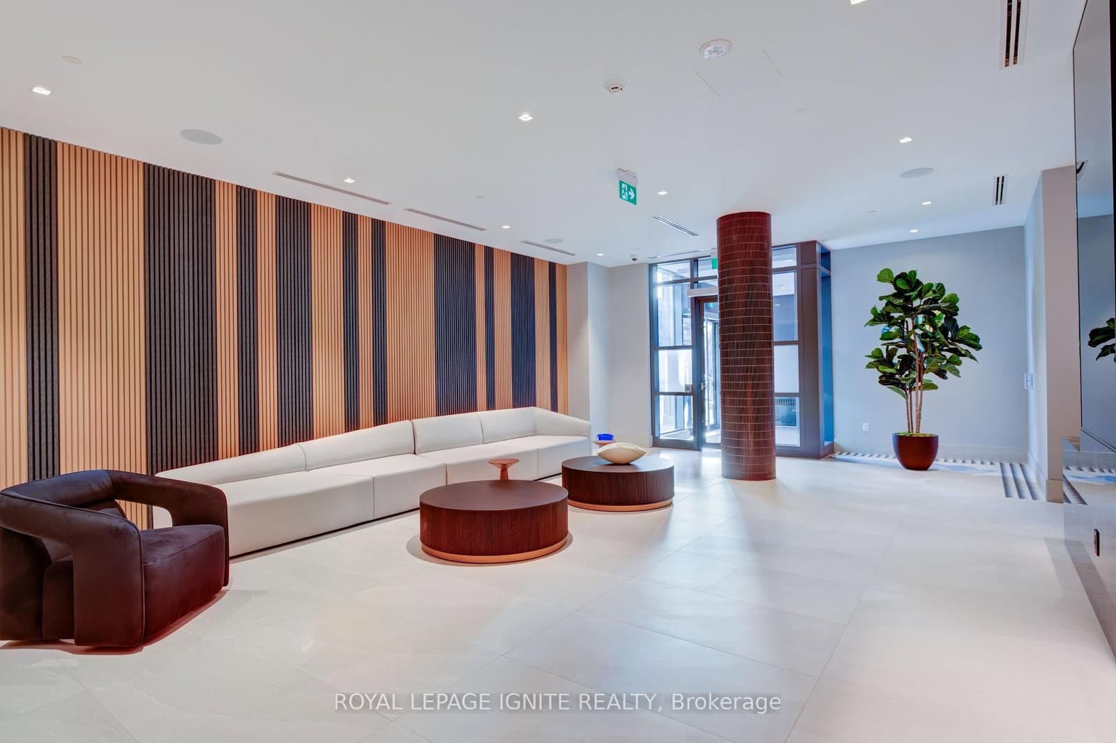 2545 Simcoe Street N, Unit 1639 - Image 4
