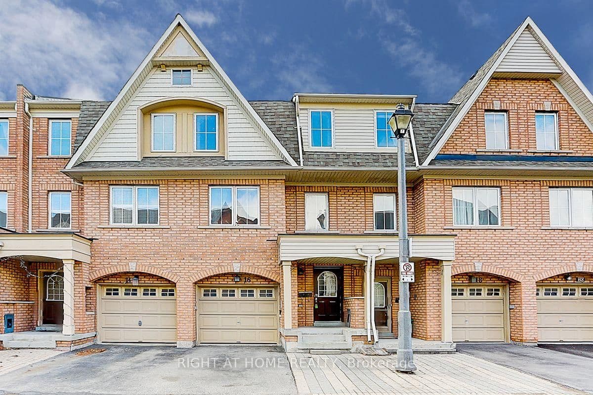 16 Pat Brook Terrace - Image 1