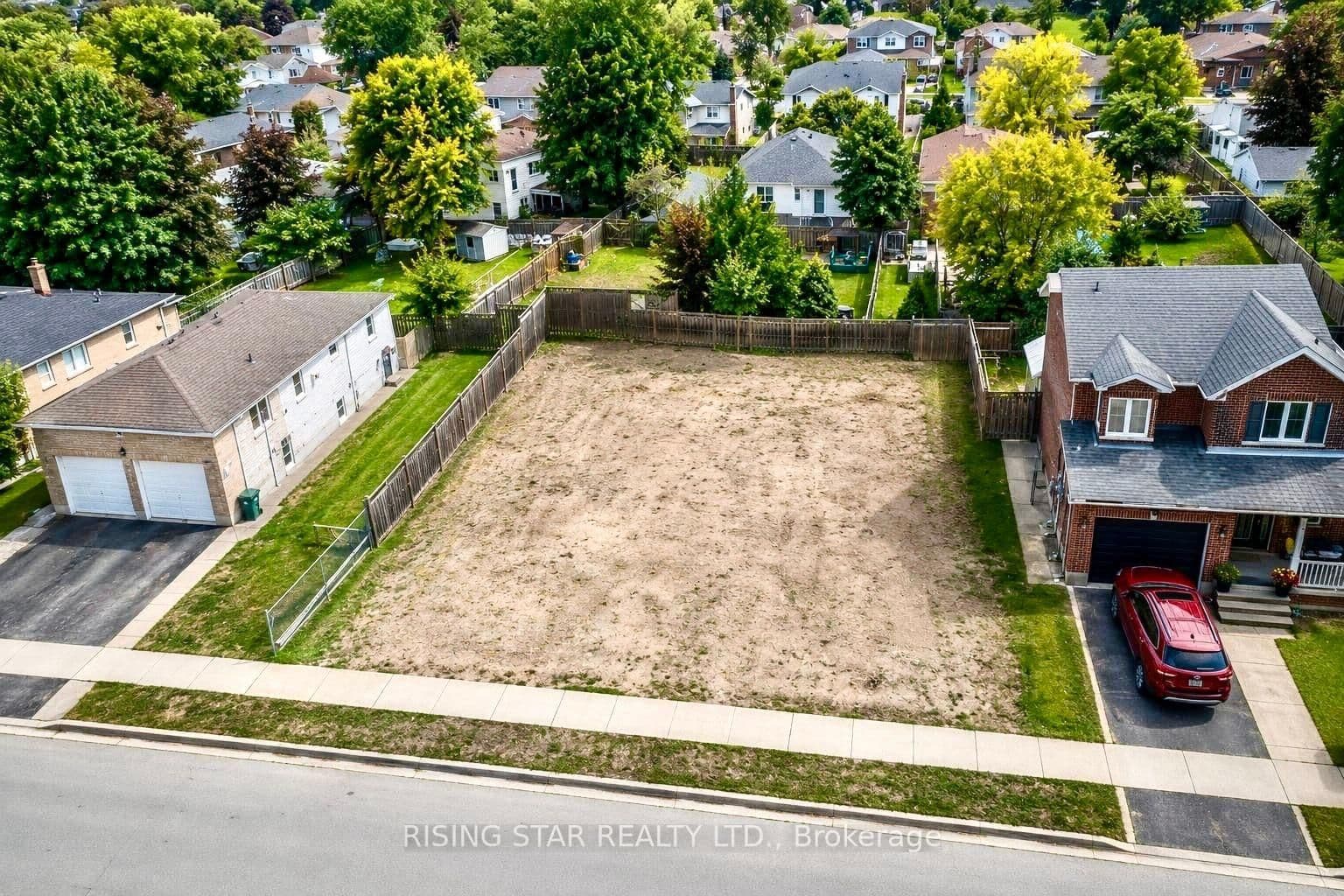 706 Cochrane Street - Image 2