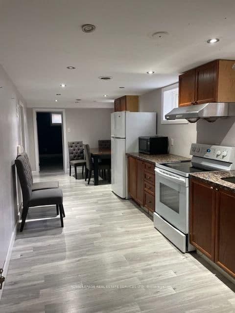 18 Argate Place, Unit Basement - Image 4