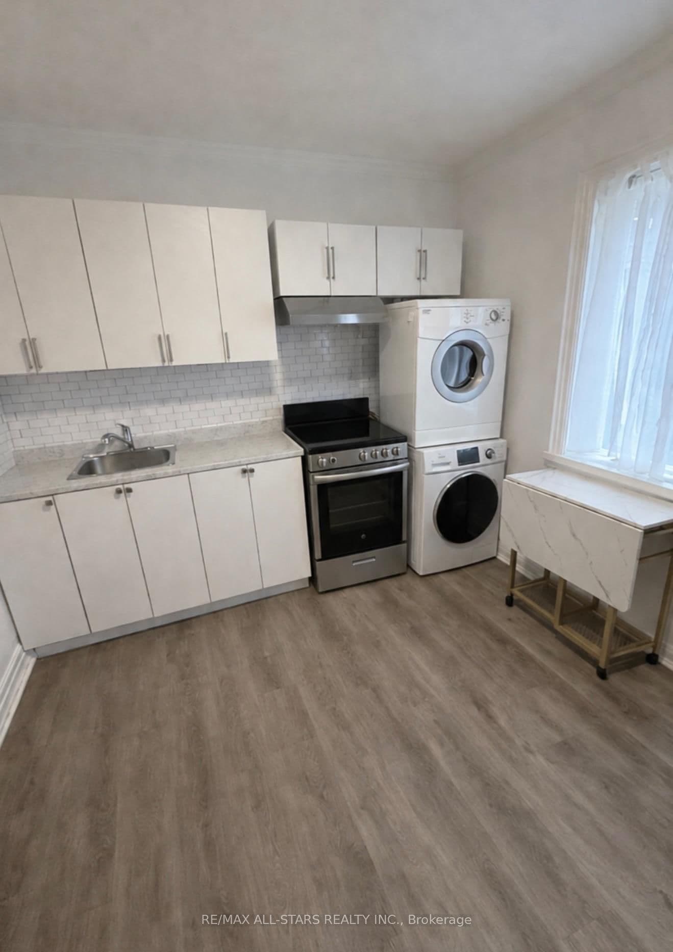 1918A Queen Street E, Unit 200 - Image 3