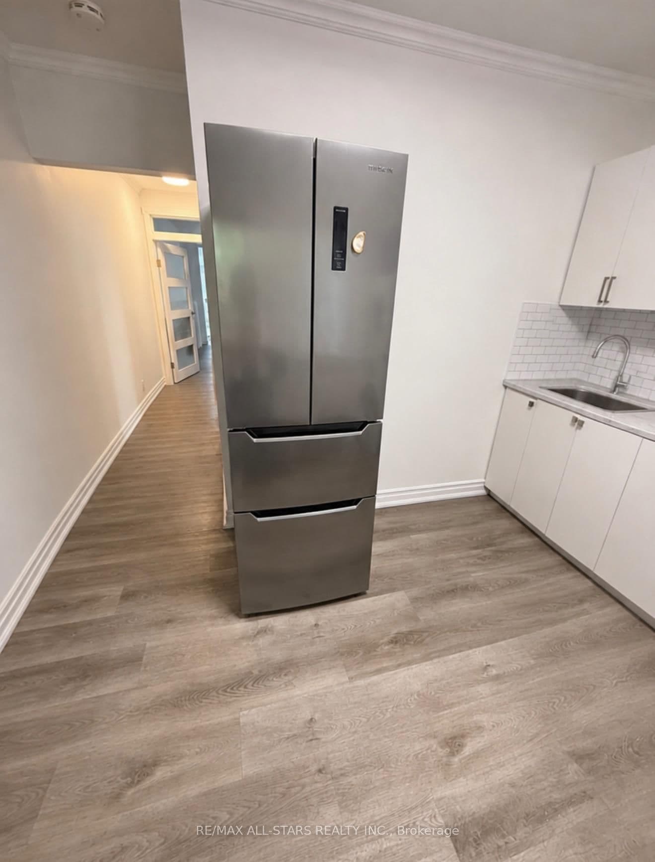 1918A Queen Street E, Unit 200 - Image 5