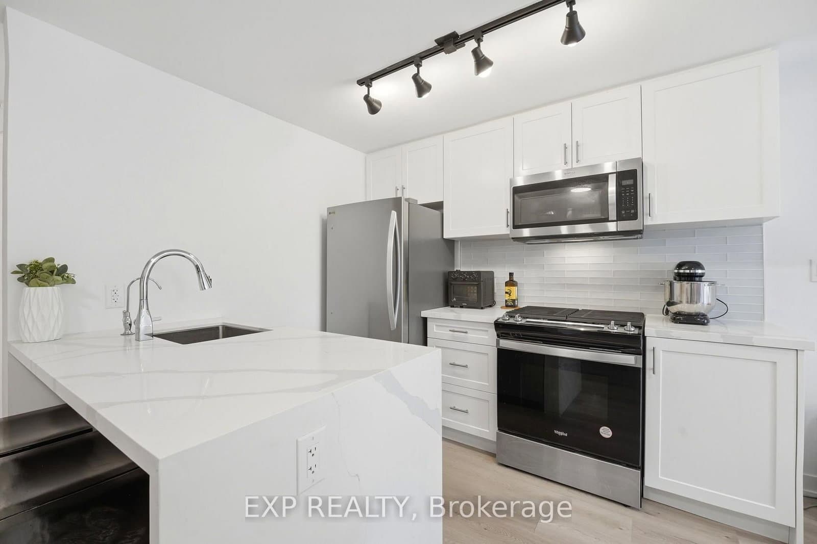 1475 O'Connor Dr Drive, Unit 14 - Image 5