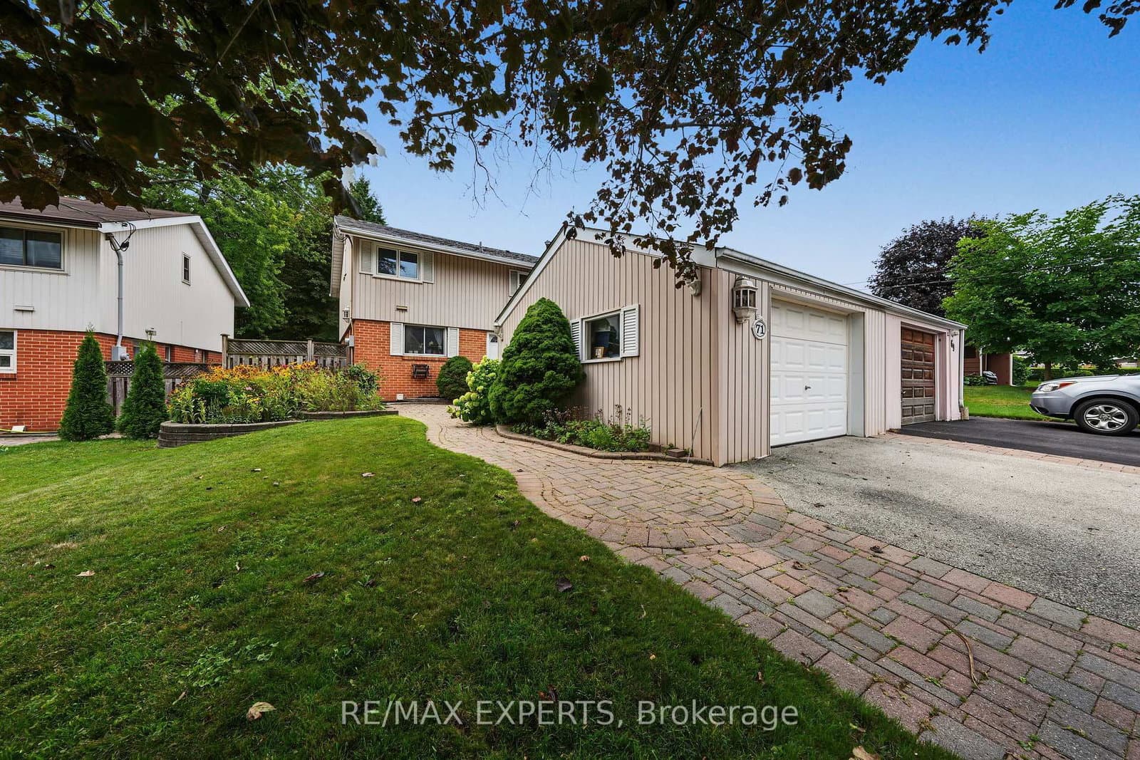 71 Dogwood Crescent - Image 1