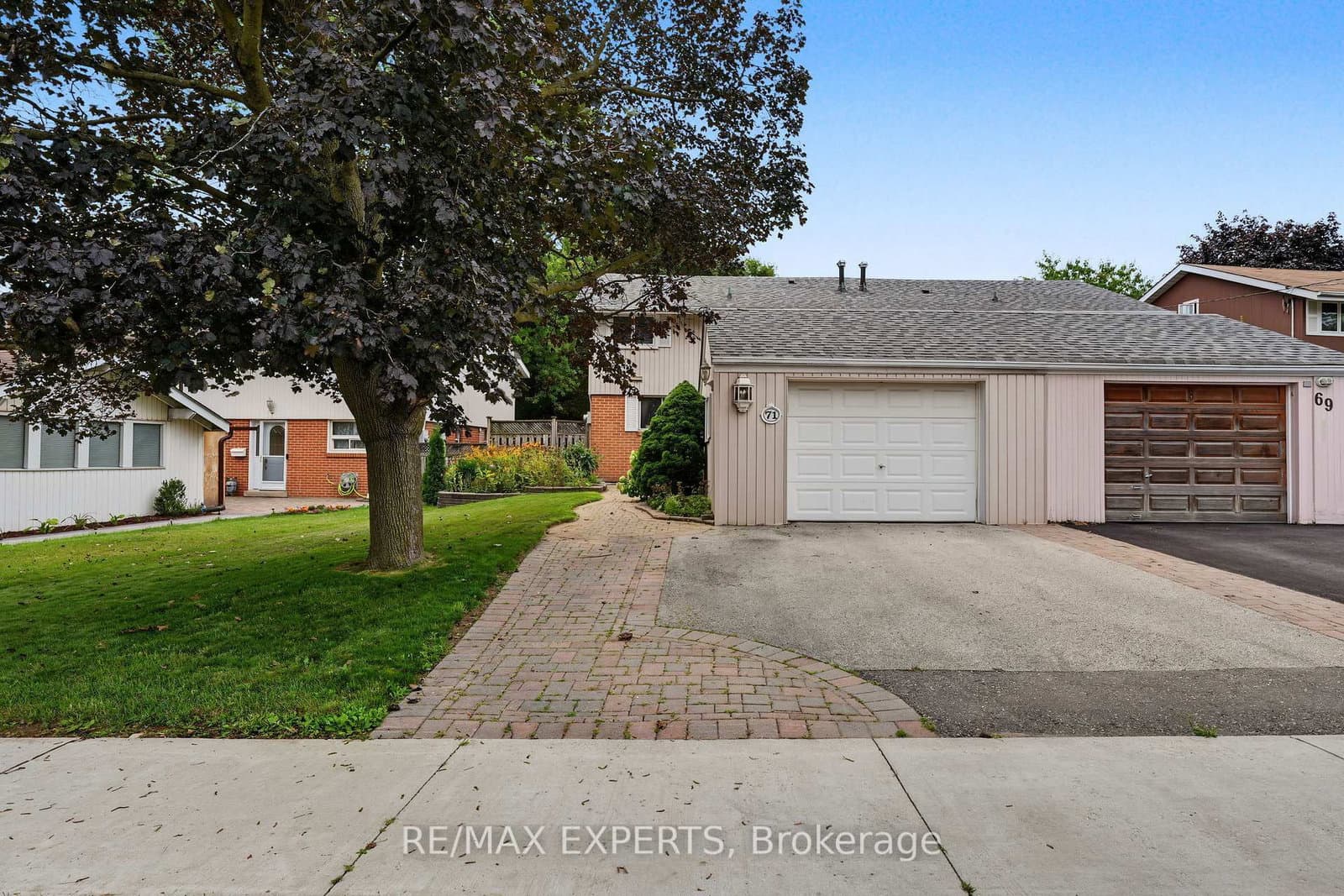 71 Dogwood Crescent - Image 2