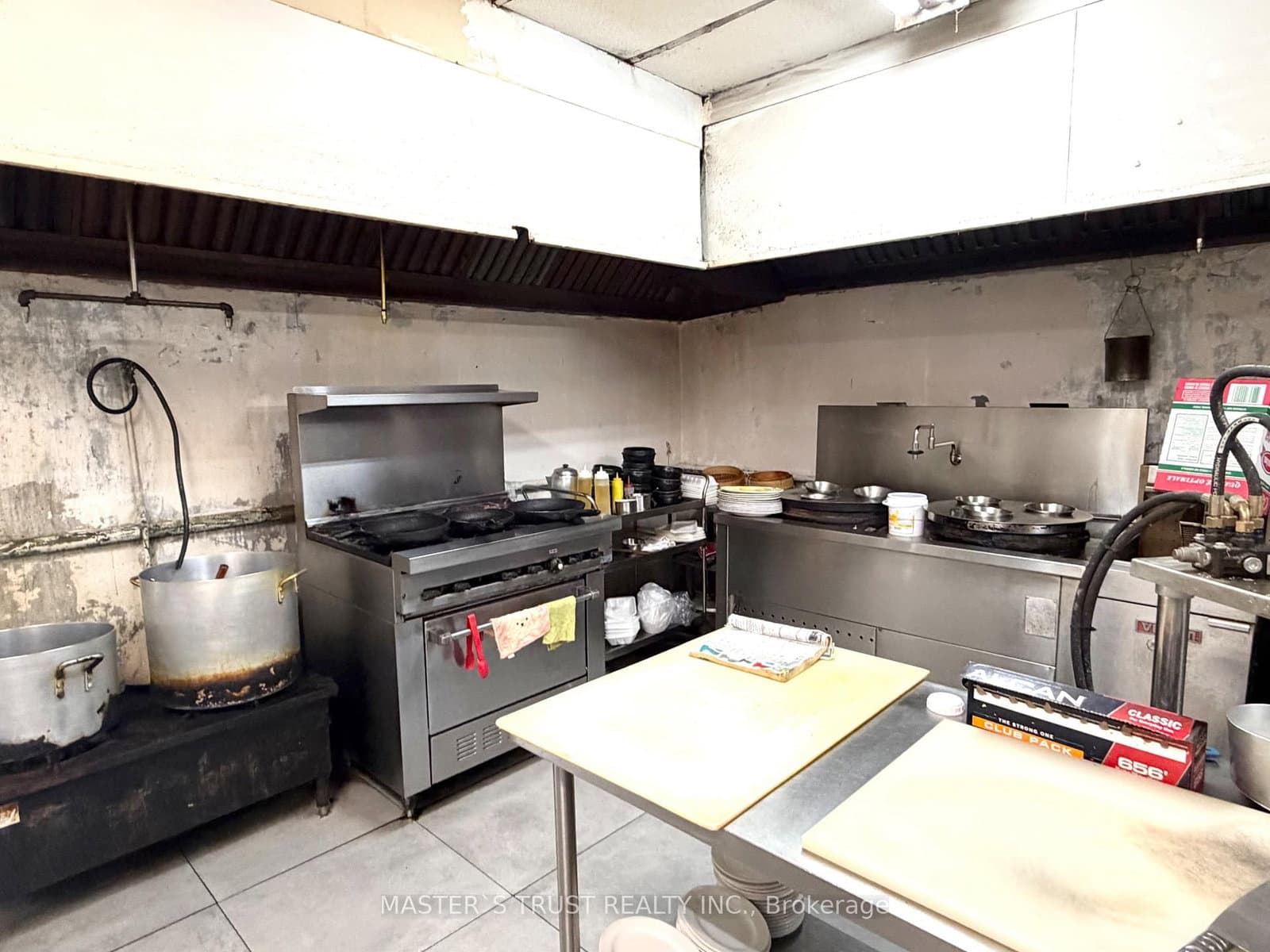 4385 Sheppard Avenue E, Unit 2&3 - Image 4