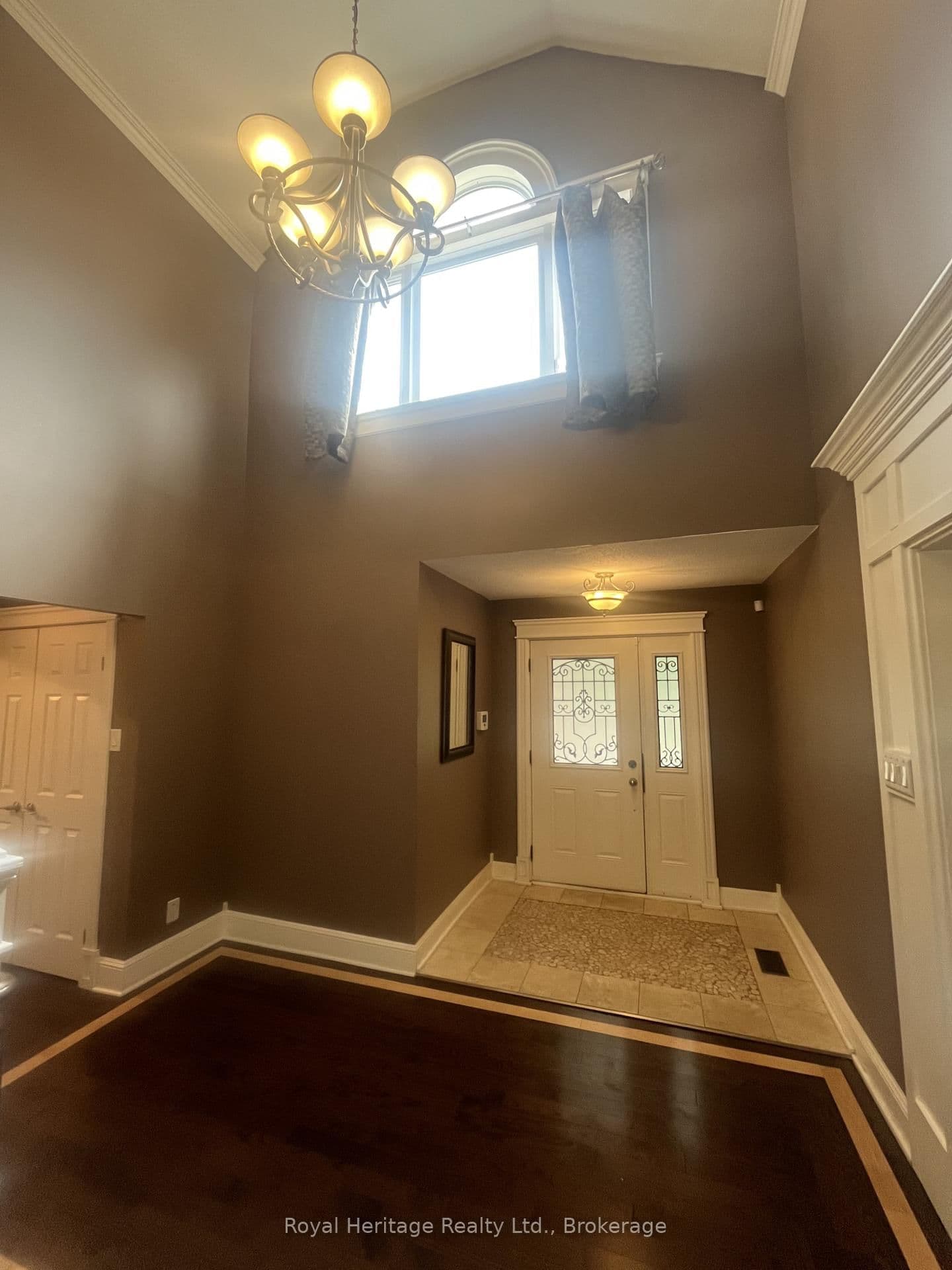184 Lake Drive Way W - Image 4