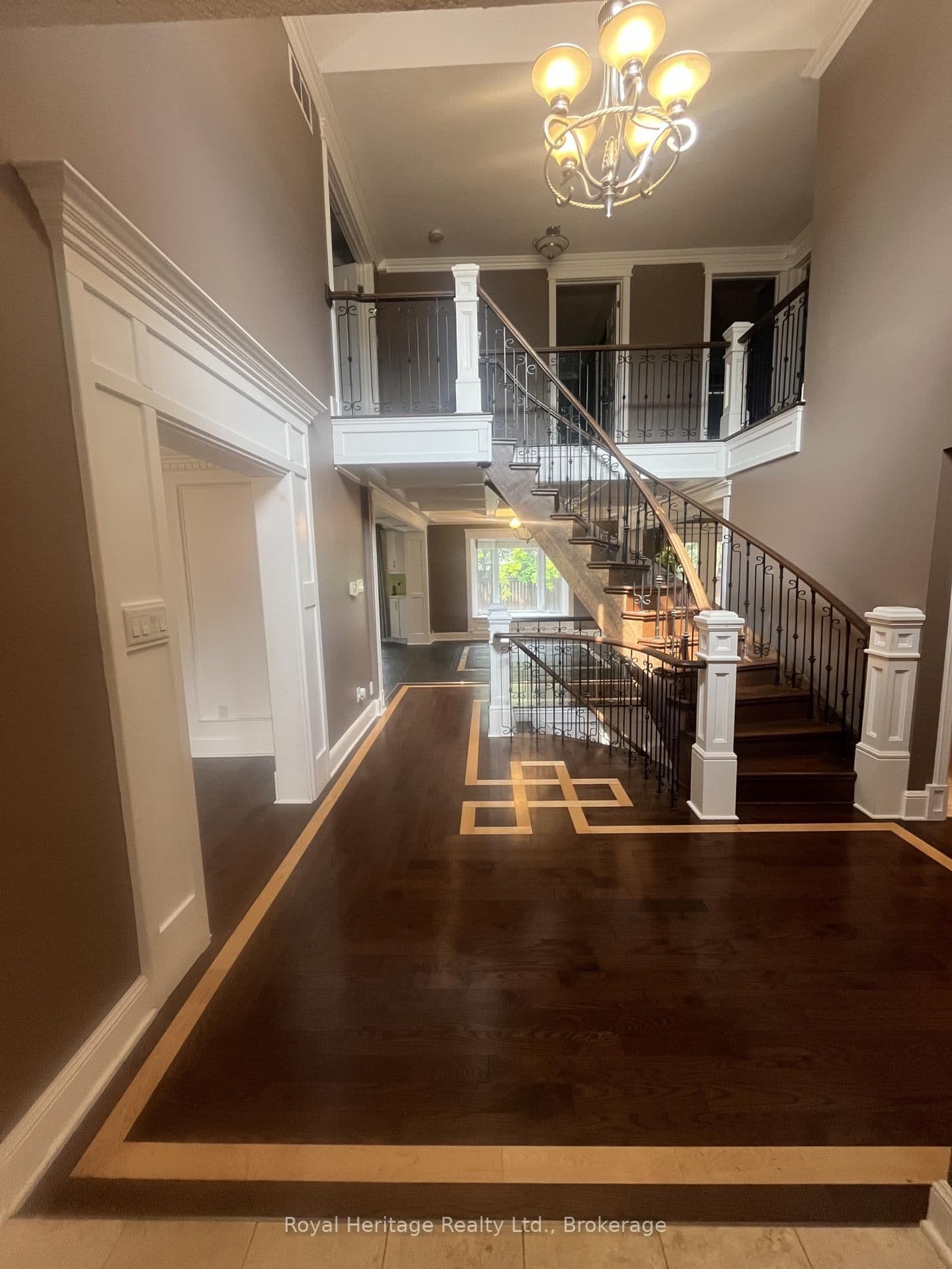 184 Lake Drive Way W - Image 6