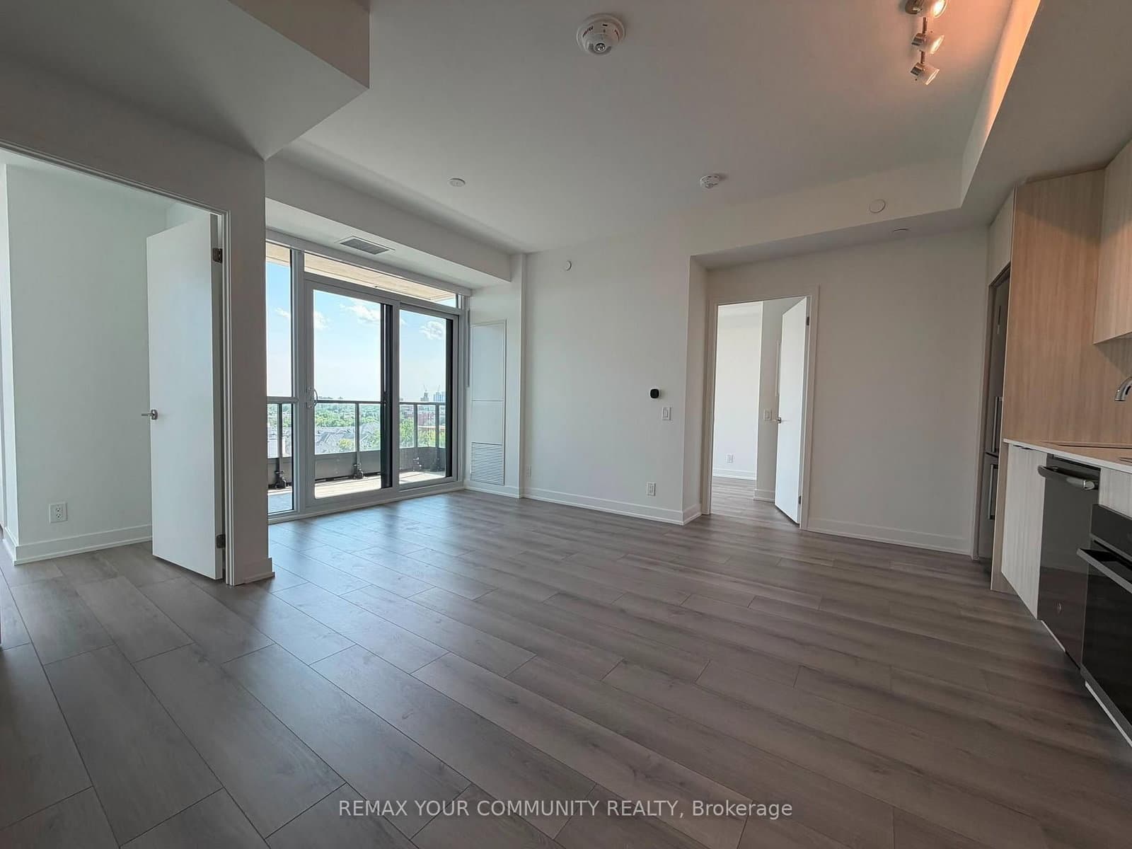 20 Deans Drive, Unit 707 - Image 2
