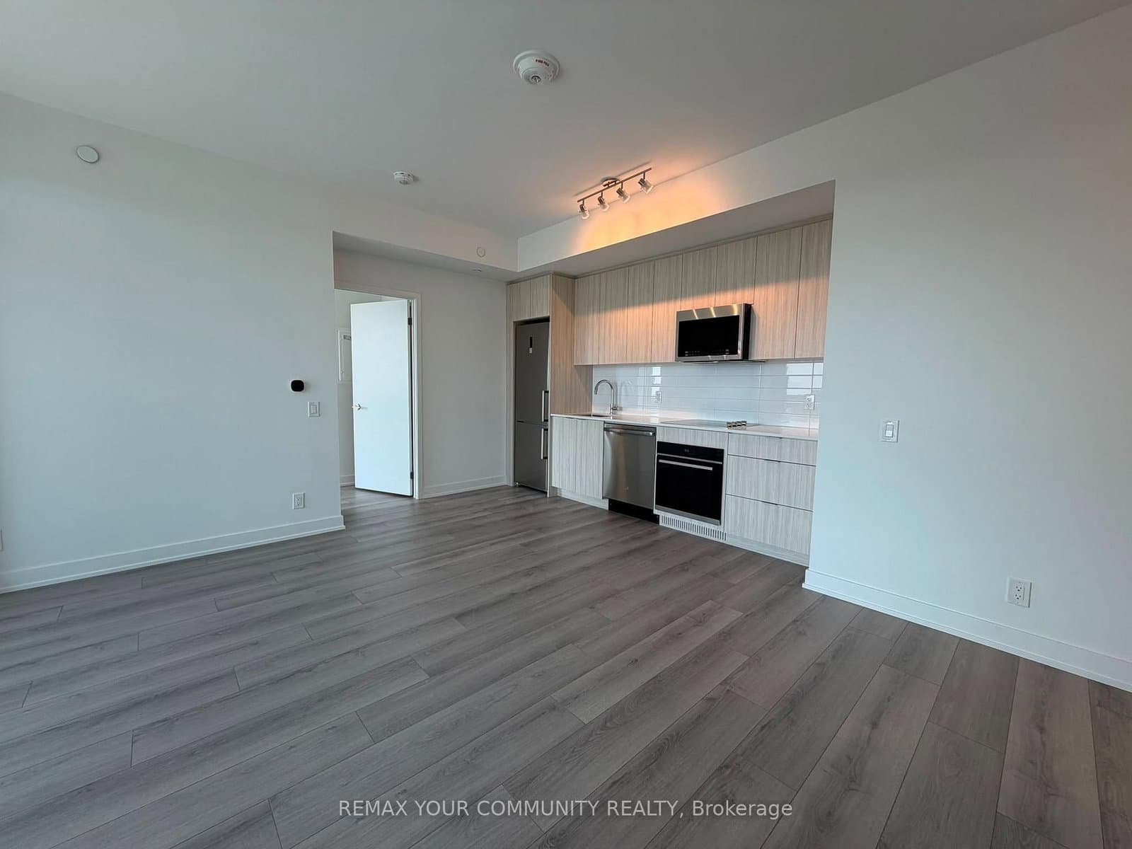 20 Deans Drive, Unit 707 - Image 3