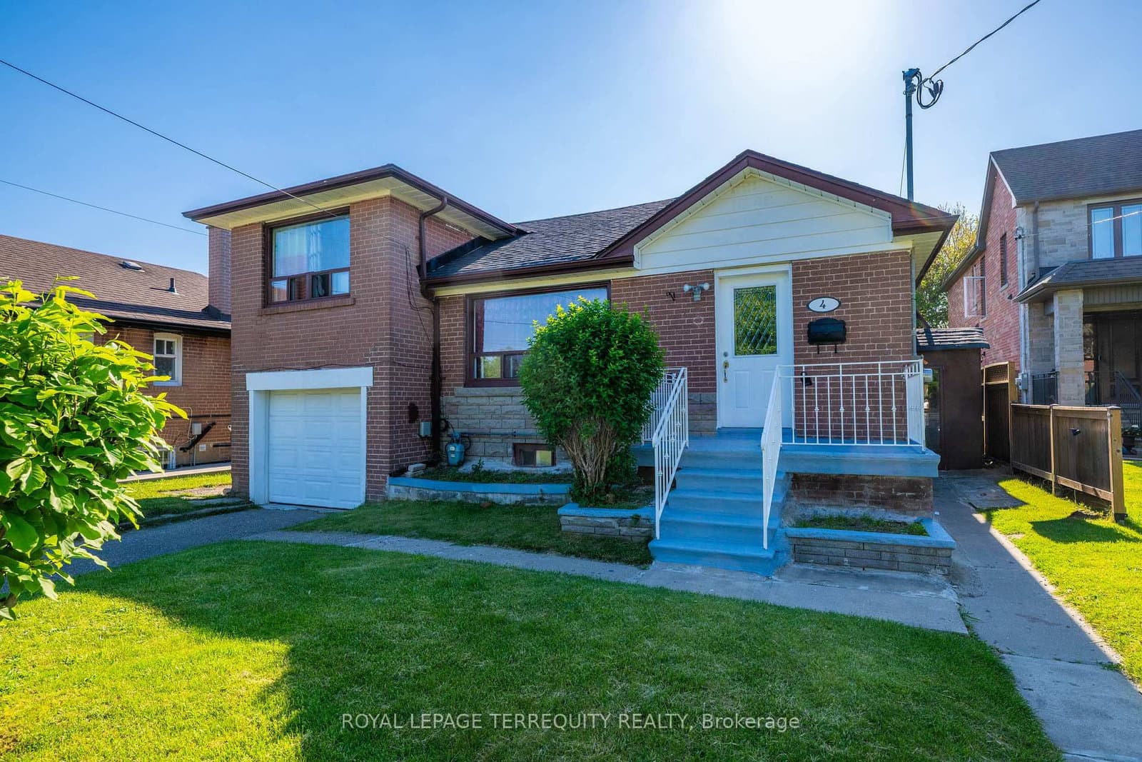 4 Harris Park Drive - Image 1