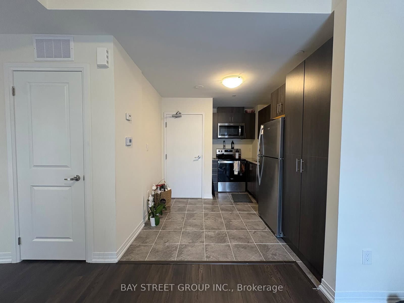 145 Tapscott Road, Unit 11 - Image 3