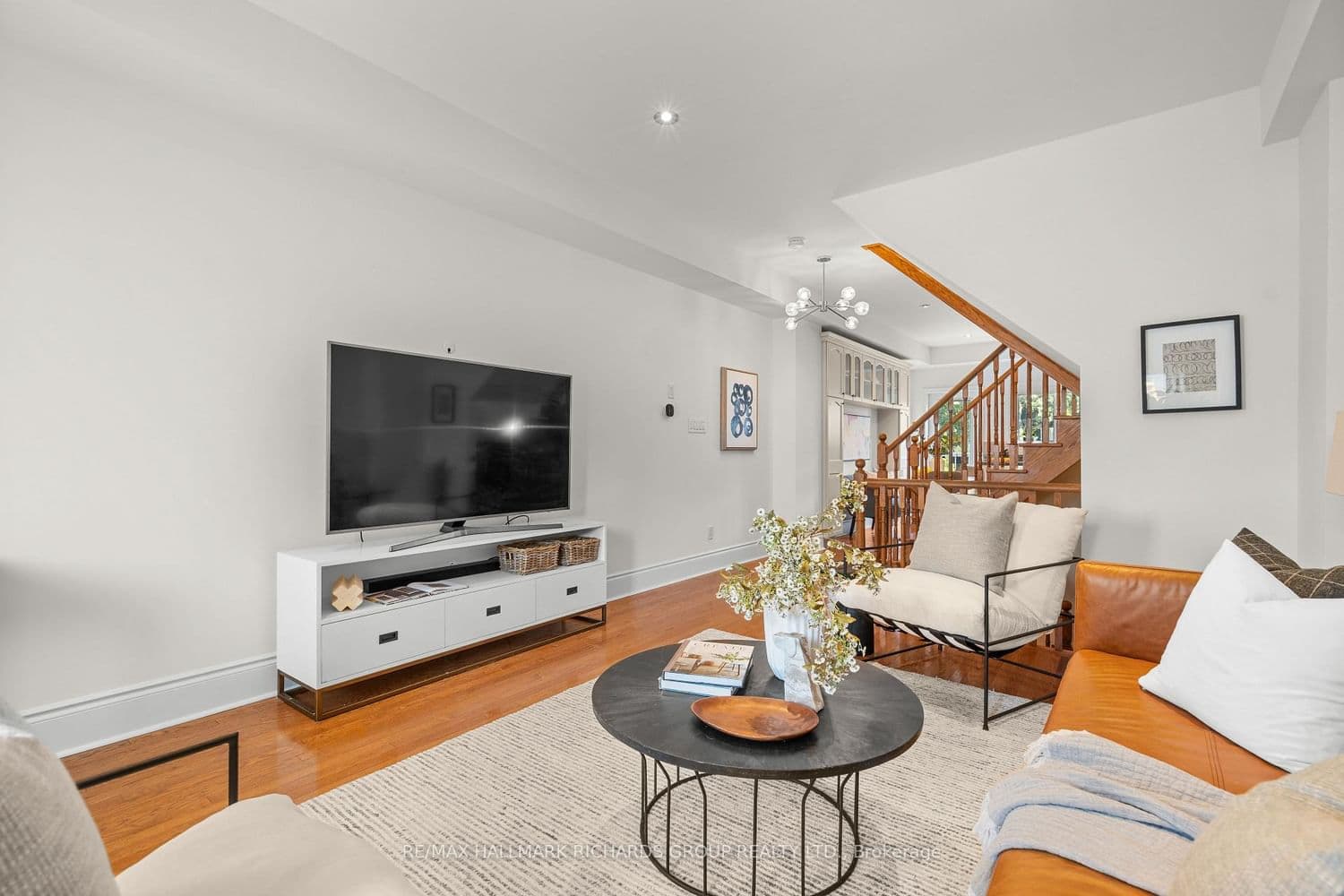 287 Kingston Road - Image 5
