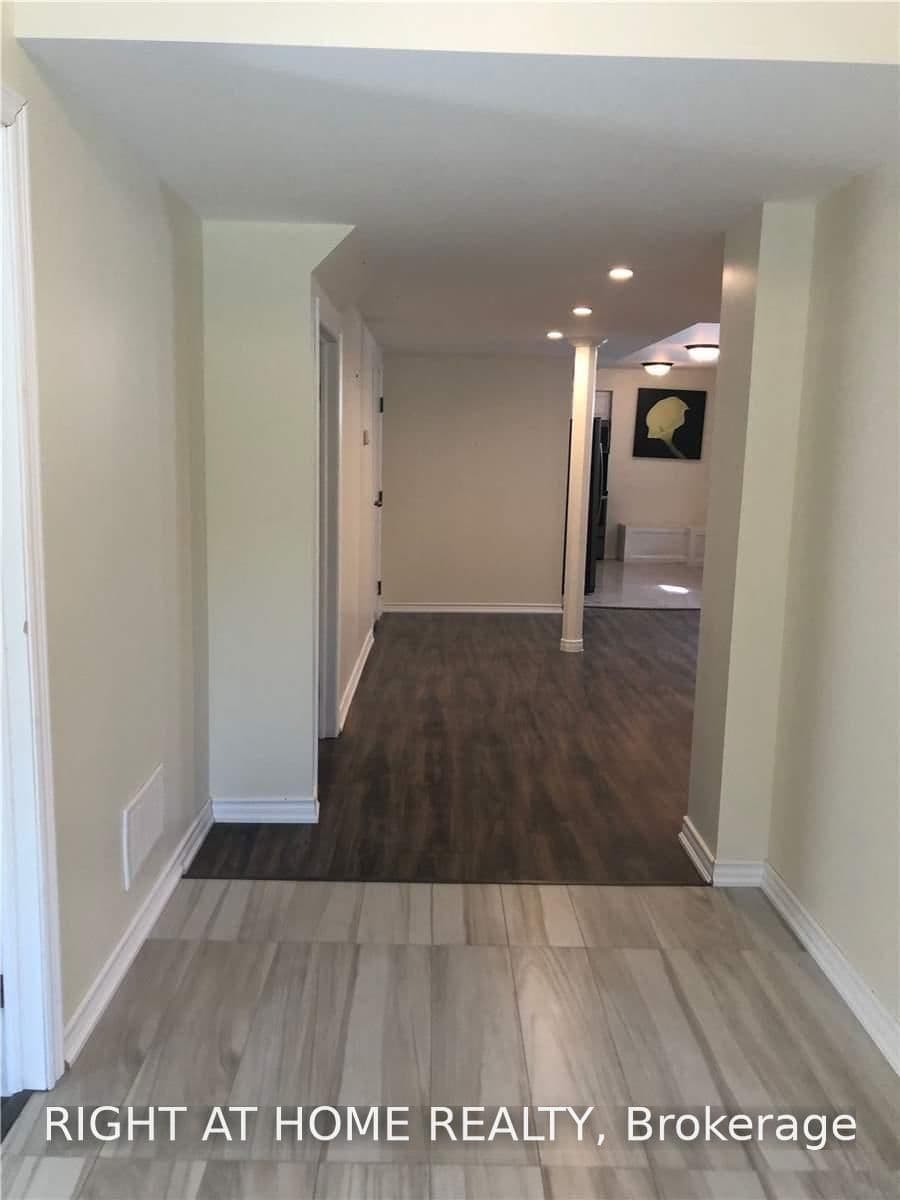 91 Stockell Crescent, Unit Lower - Image 6