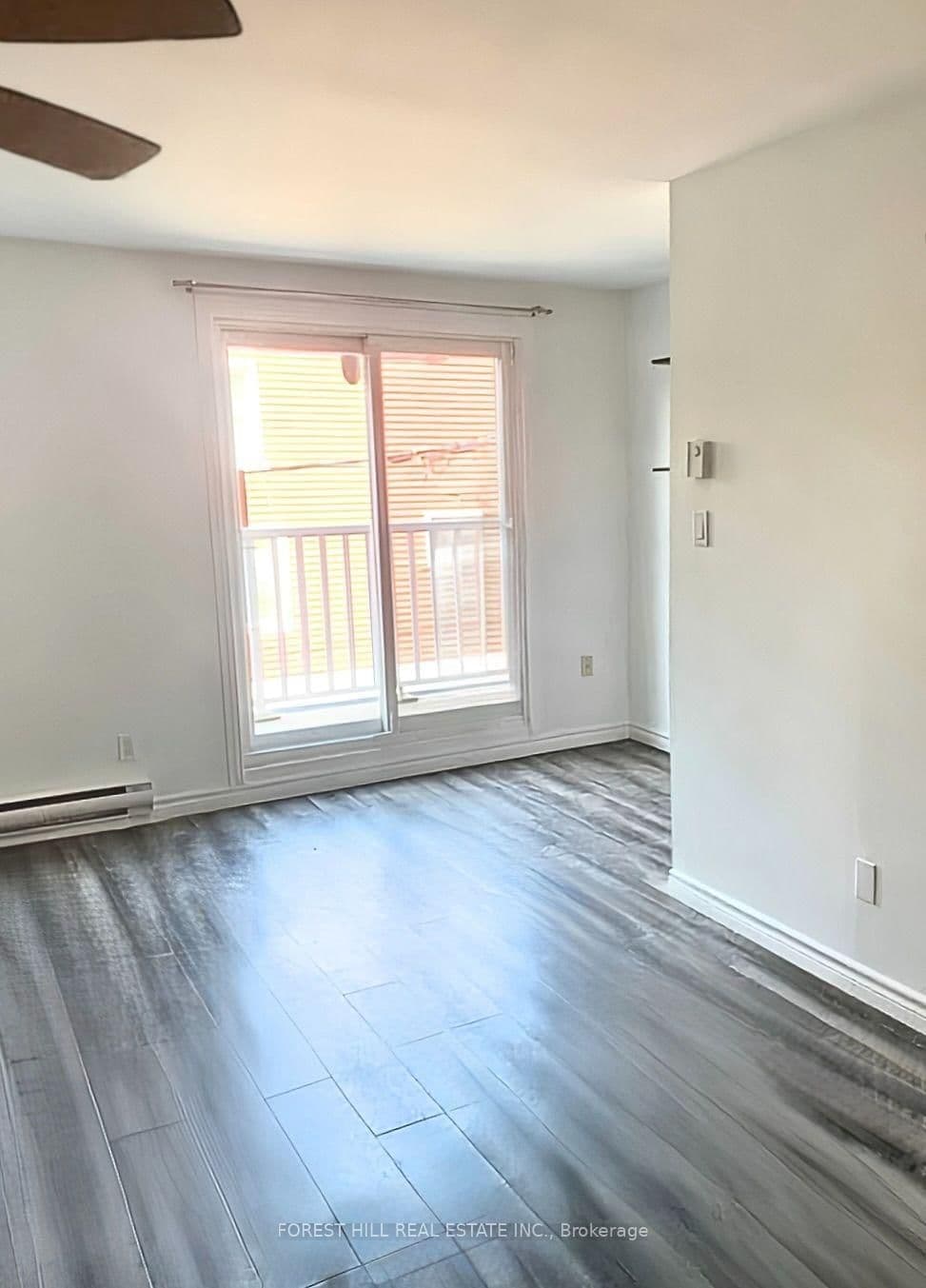 422 Danforth Avenue, Unit B - Image 3