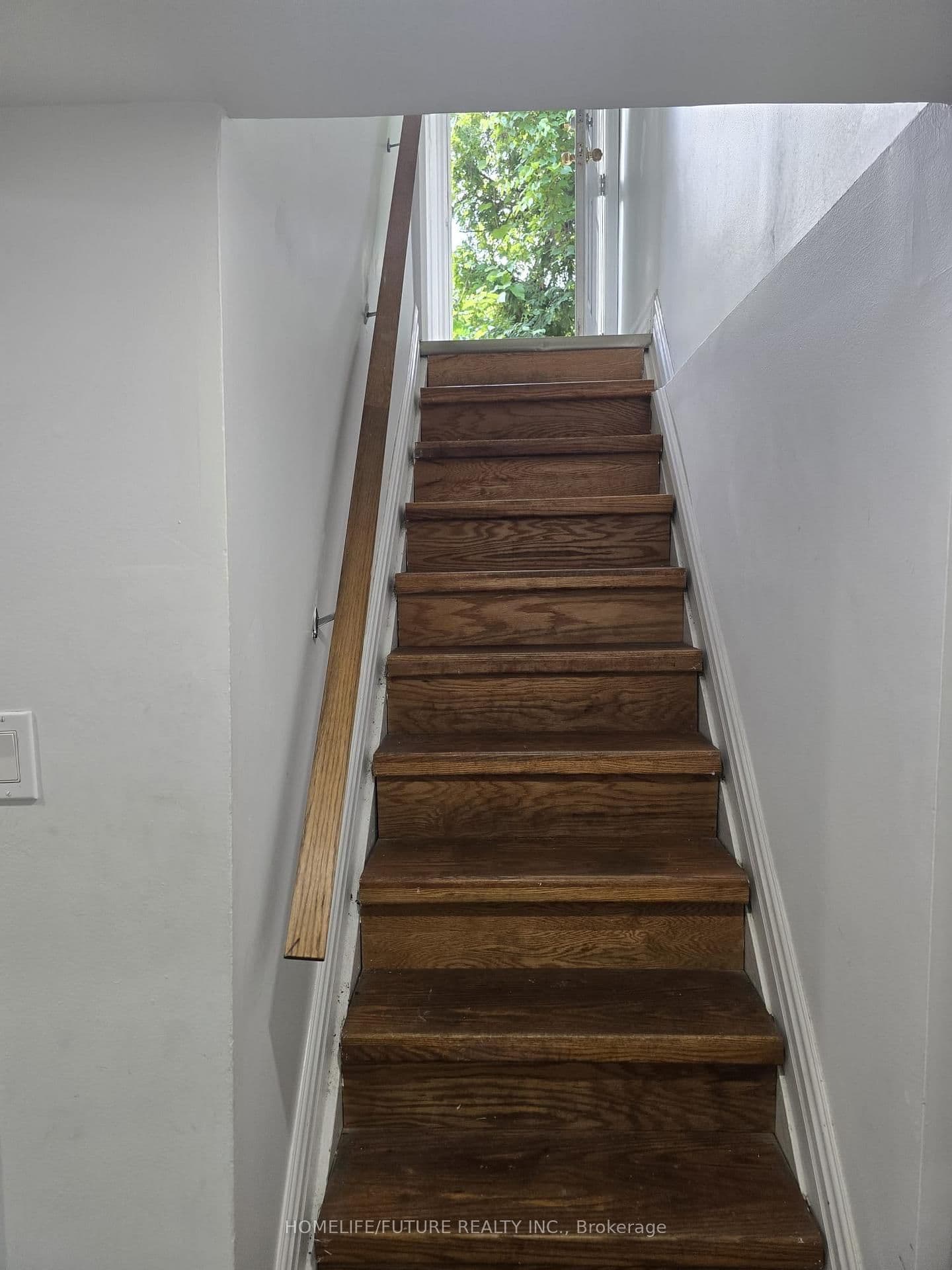 14 Furlong Court, Unit Bsmt - Image 2
