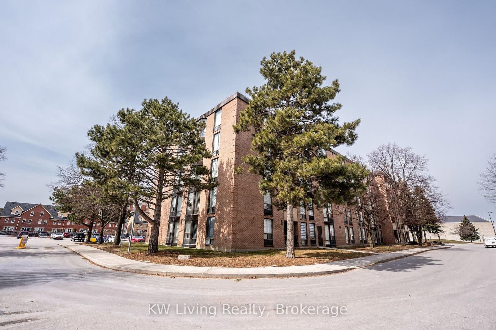 1525 Diefenbaker Court, Unit 402 - Image 3
