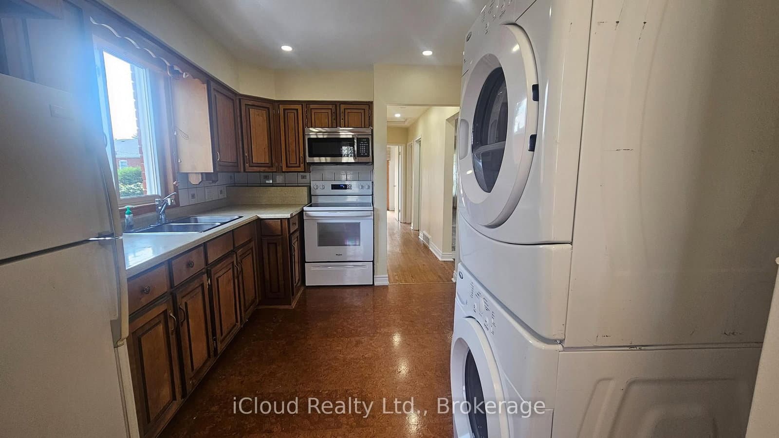 32 Frey Crescent, Unit MAIN - Image 4