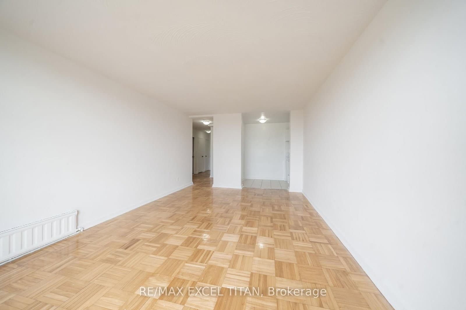 165 Cosburn Avenue, Unit 307 - Image 4