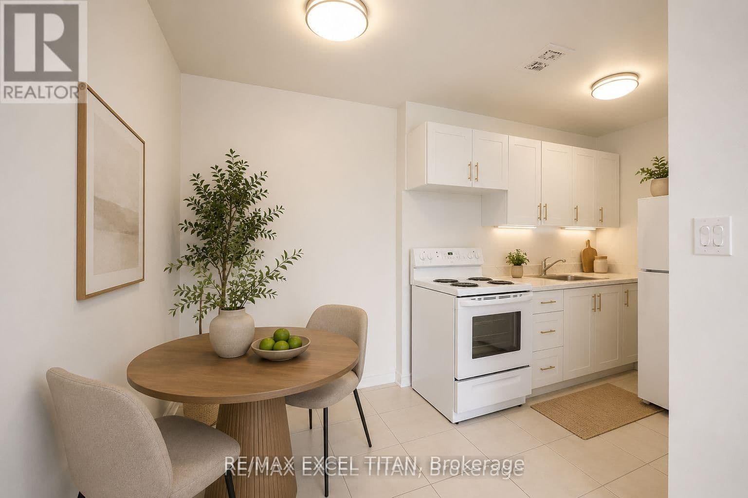 165 Cosburn Avenue, Unit 307 - Image 5