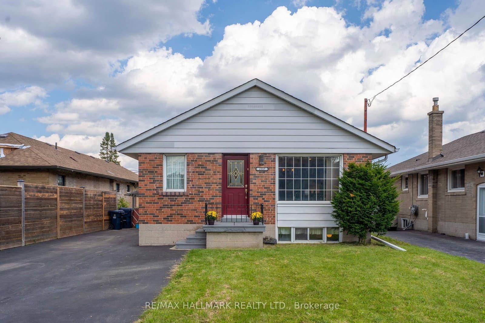 1557 Pharmacy Avenue - Image 2