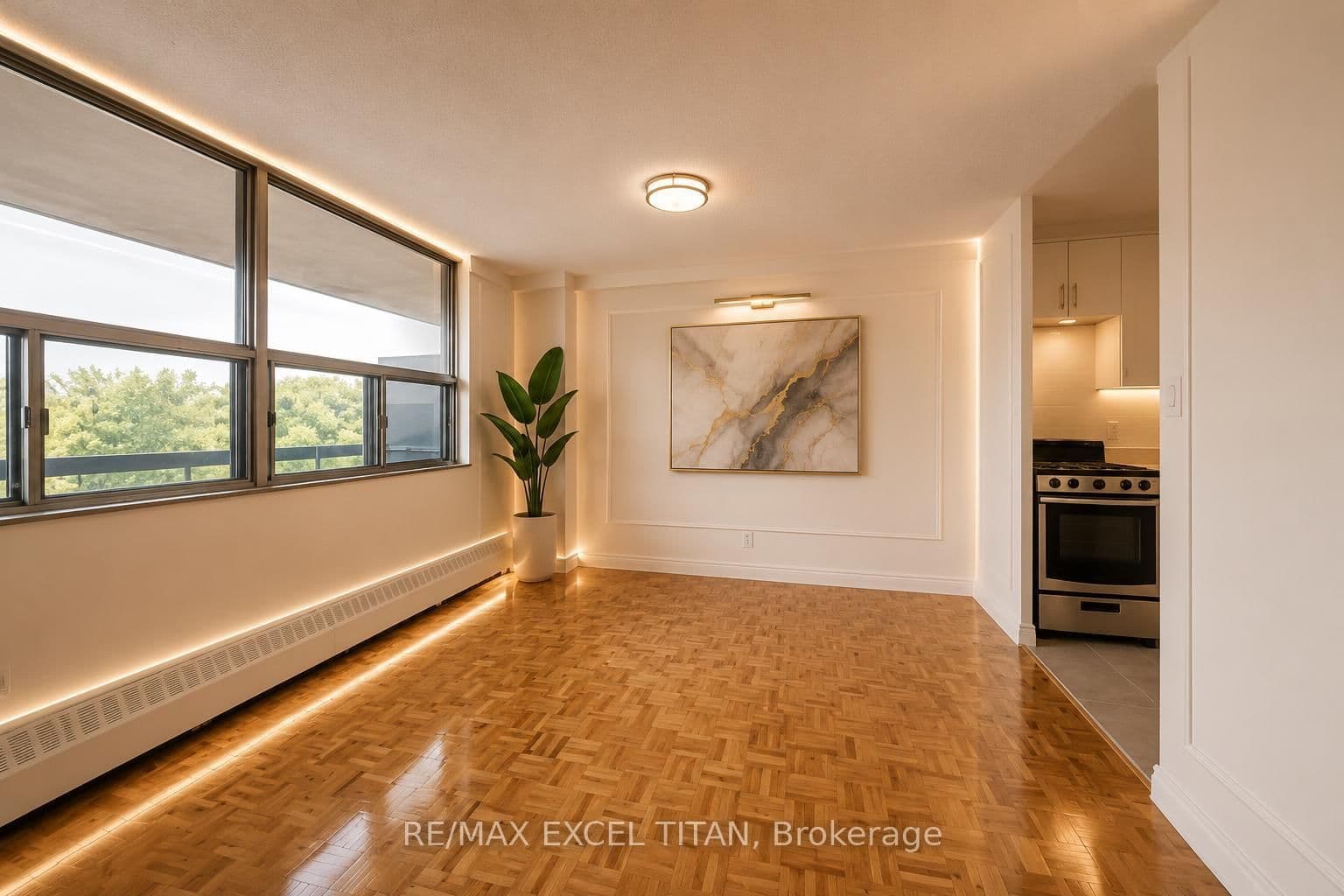5 Glamorgan Avenue, Unit 910 - Image 4