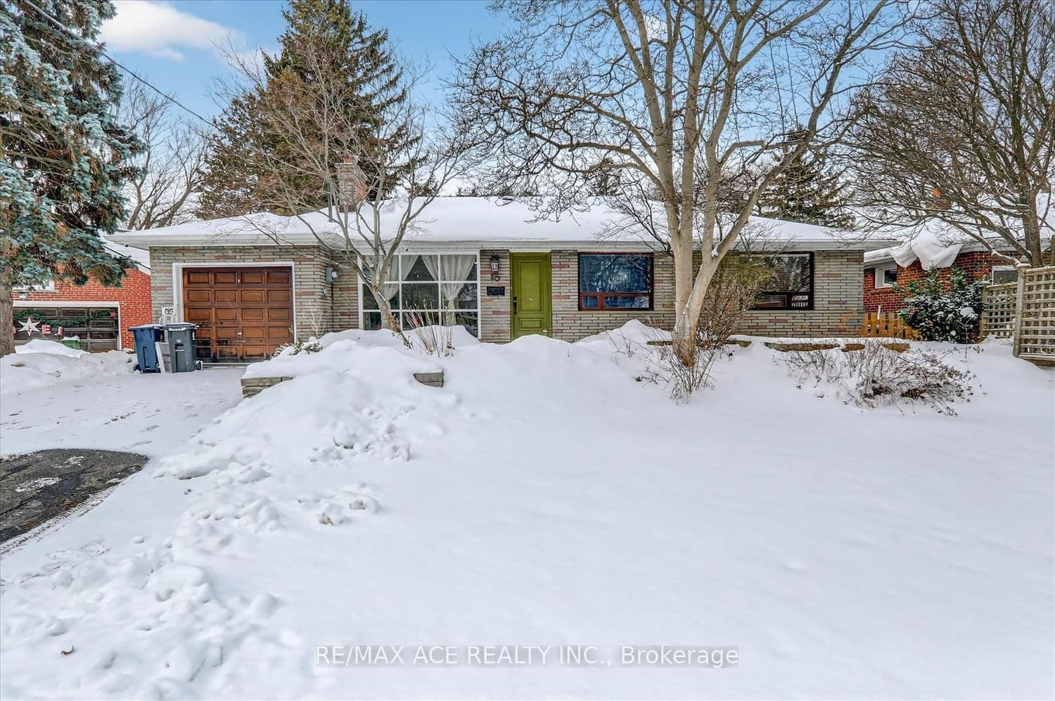 40 Brinloor Boulevard, Unit Bsmt - Image 2