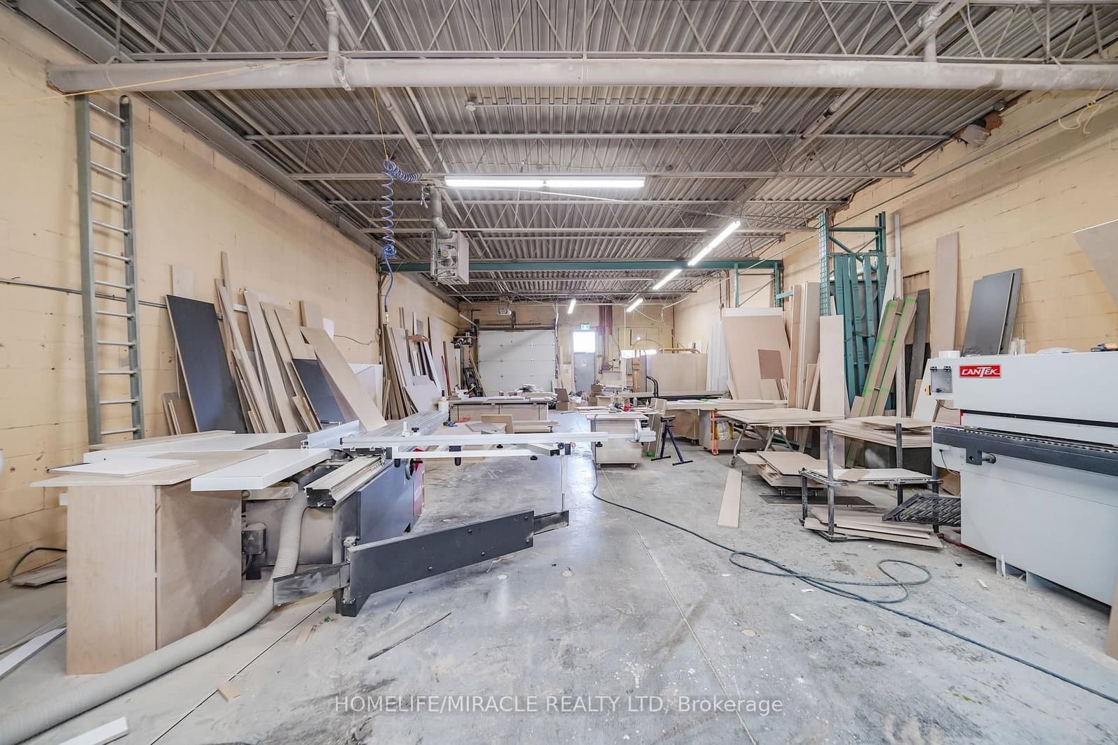 1940 Ellesmere Road, Unit 5 - Image 3