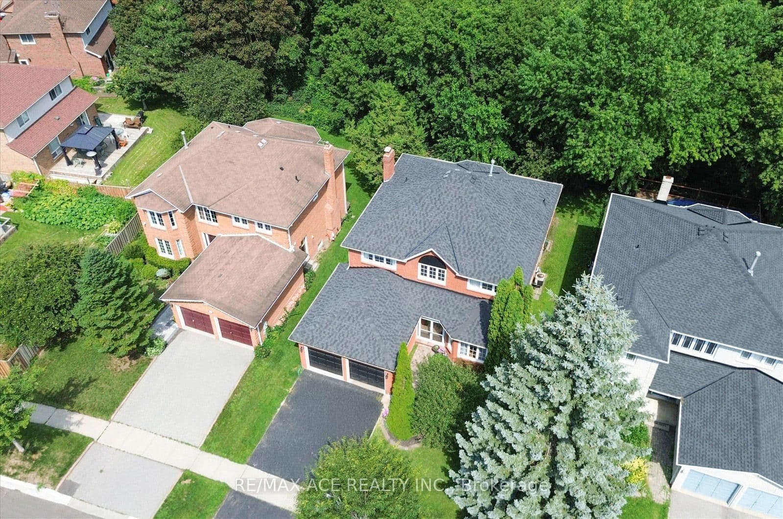 2504 Linwood Street - Image 6