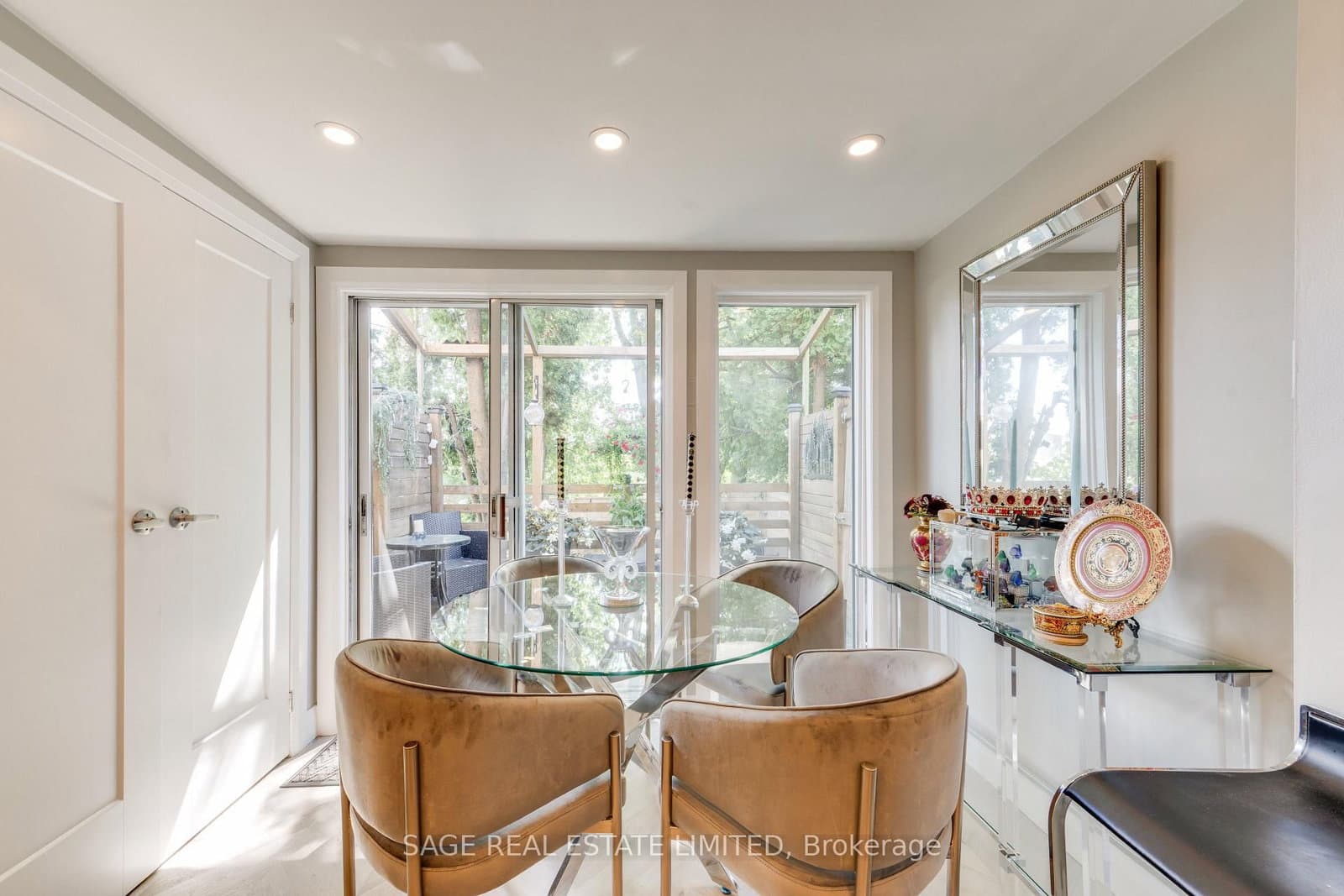 241 Langley Avenue - Image 6