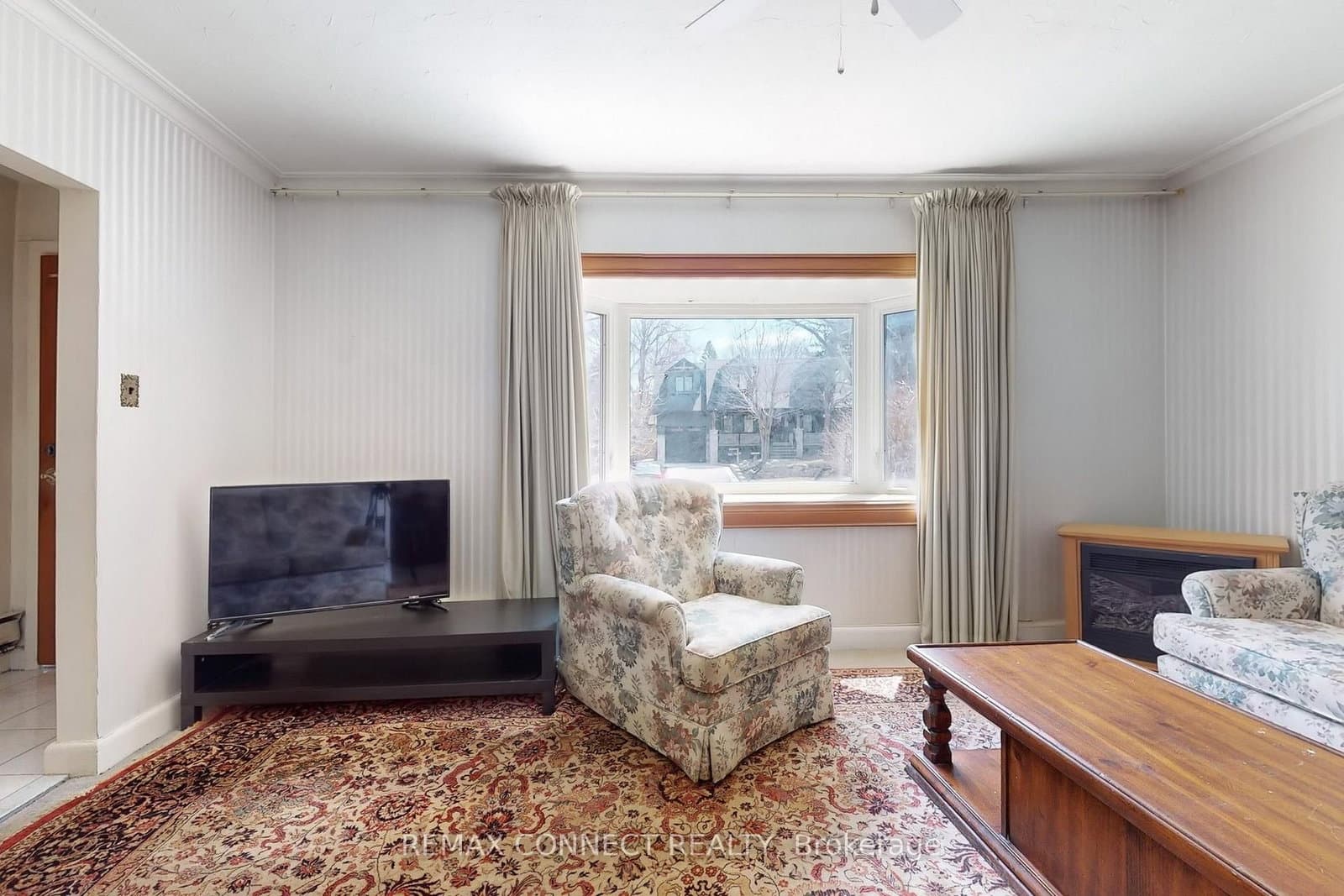 20 Brinloor Boulevard - Image 4