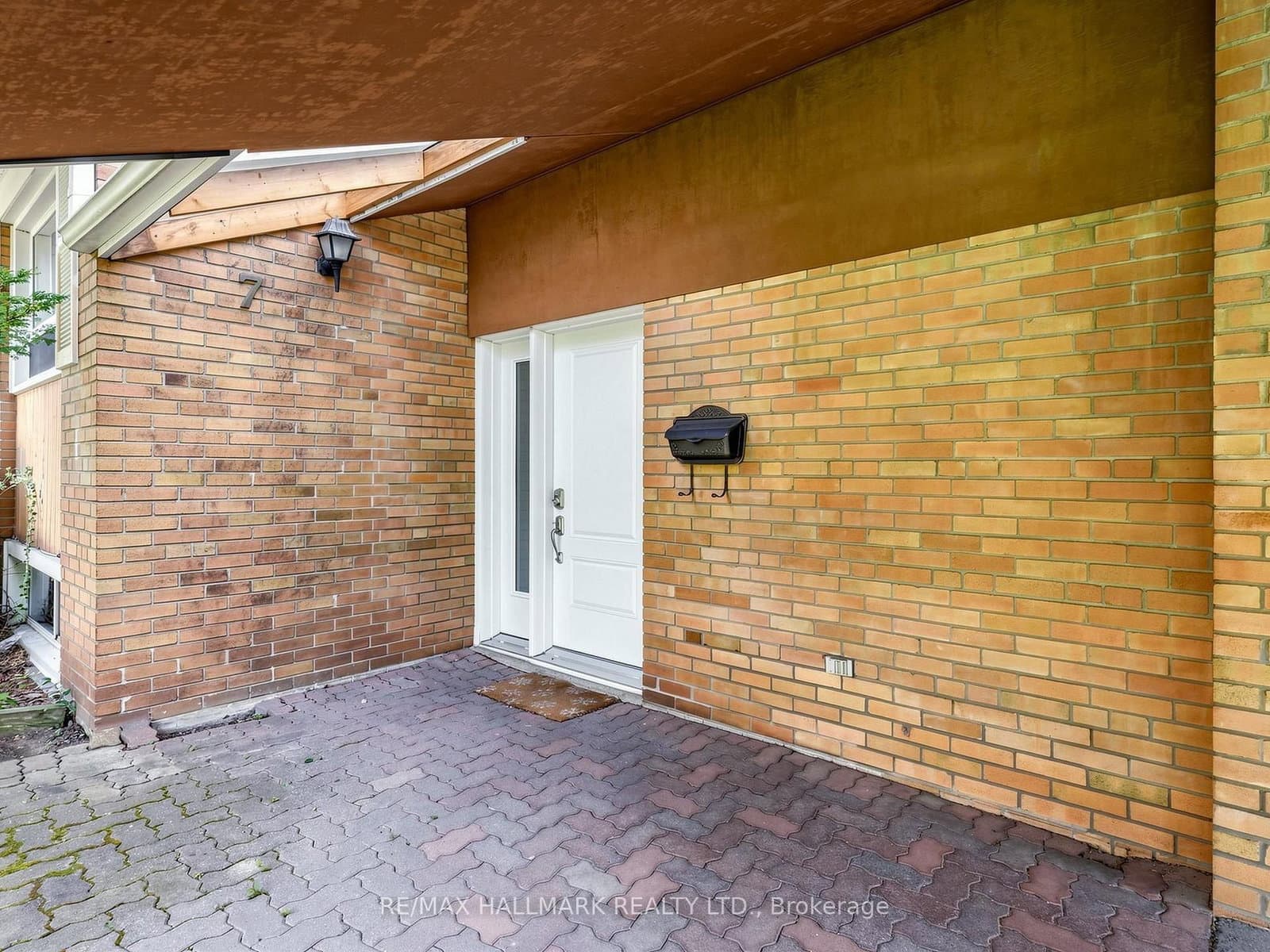 7 Panmure Crescent - Image 3