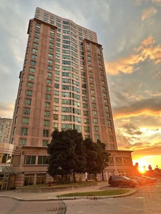 18 Lee Centre Drive, Unit 2110 - Image 1