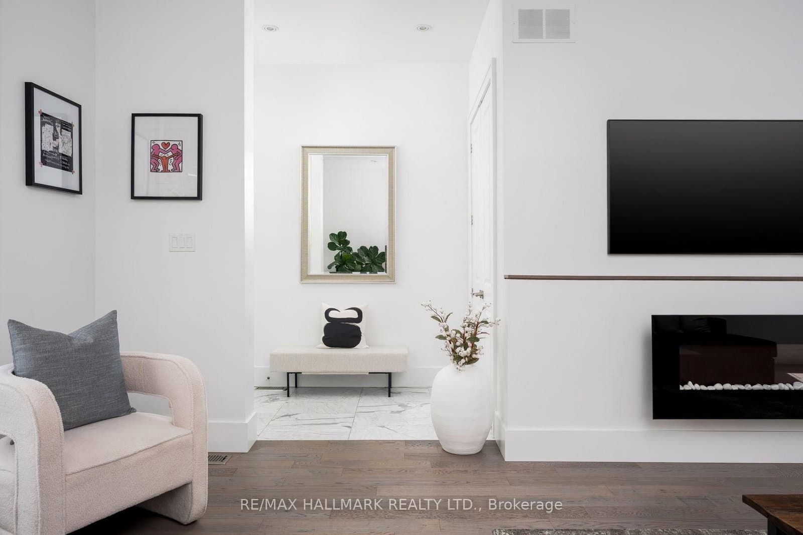 77 Leroy Avenue - Image 3