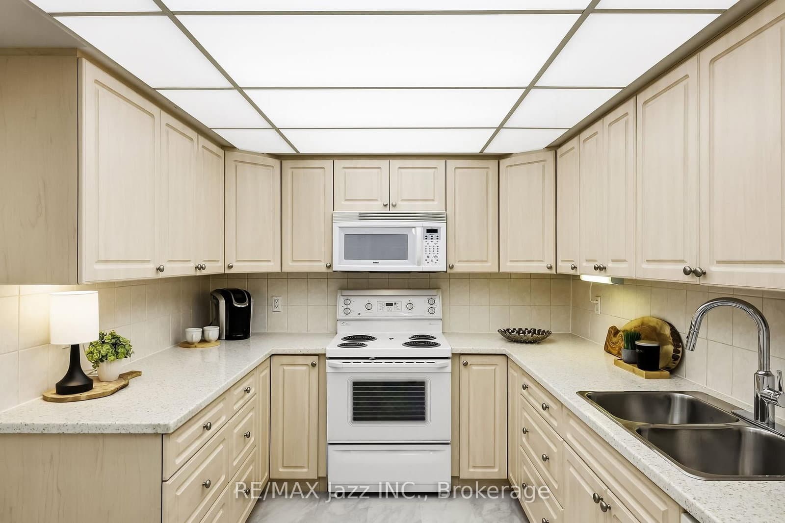 1995 Royal Road, Unit 115 - Image 4