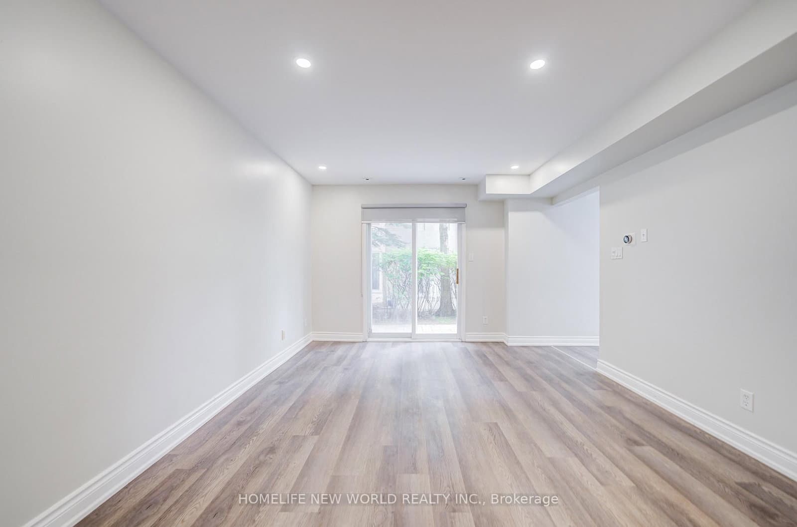 28 Rosebank Drive, Unit 1001 - Image 4