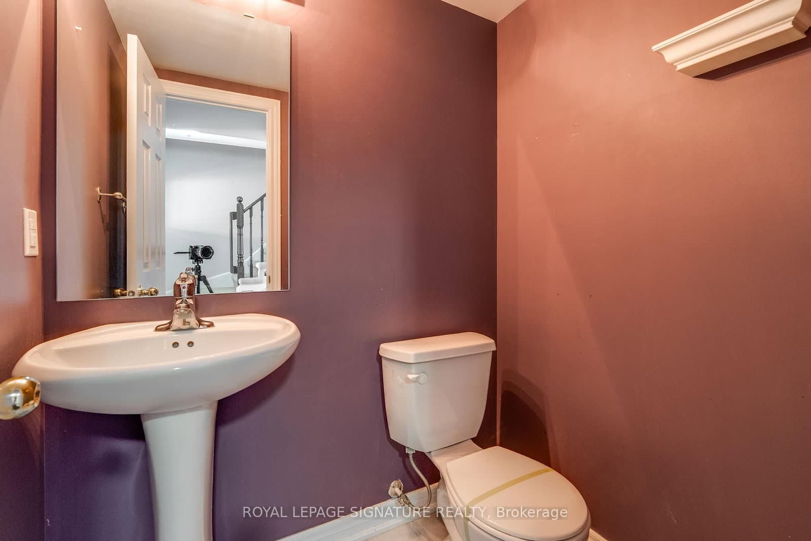 54 Oakins Lane - Image 6