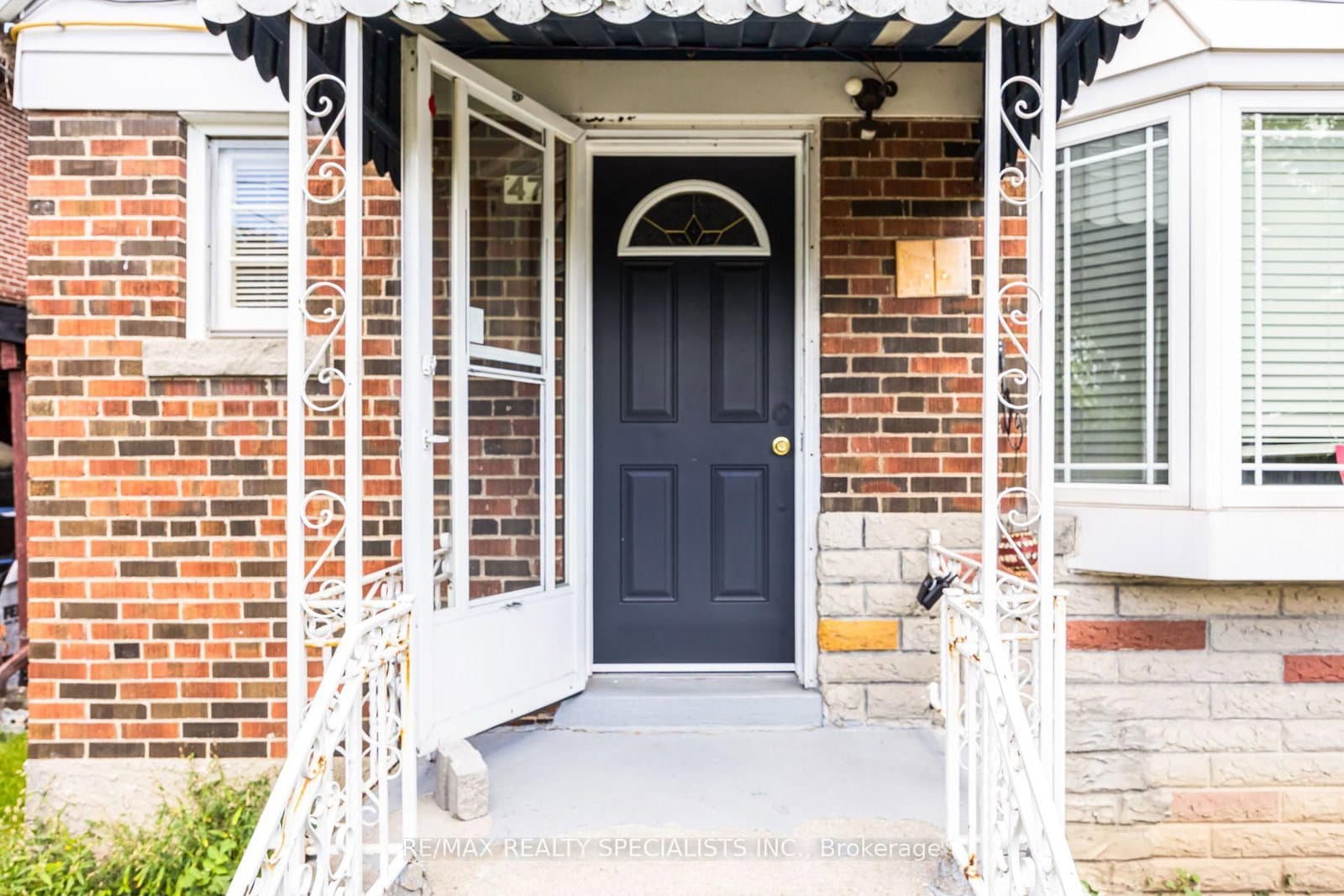 47 Singleton Road - Image 3