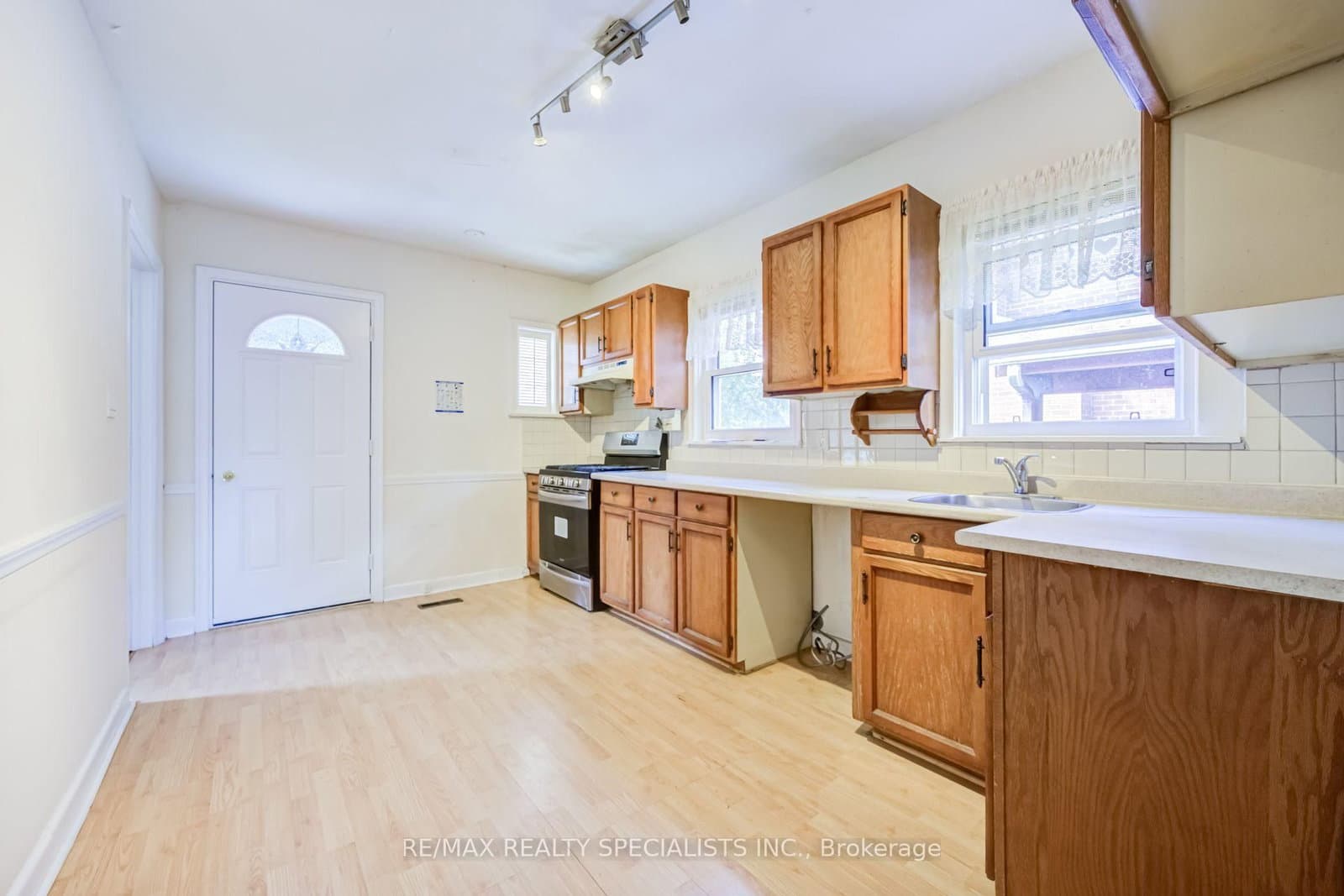 47 Singleton Road - Image 6