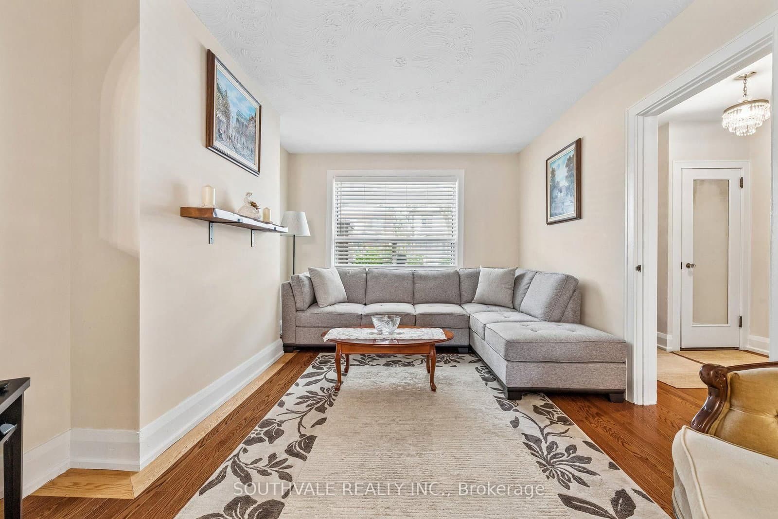 67 Kings Park Boulevard - Image 6