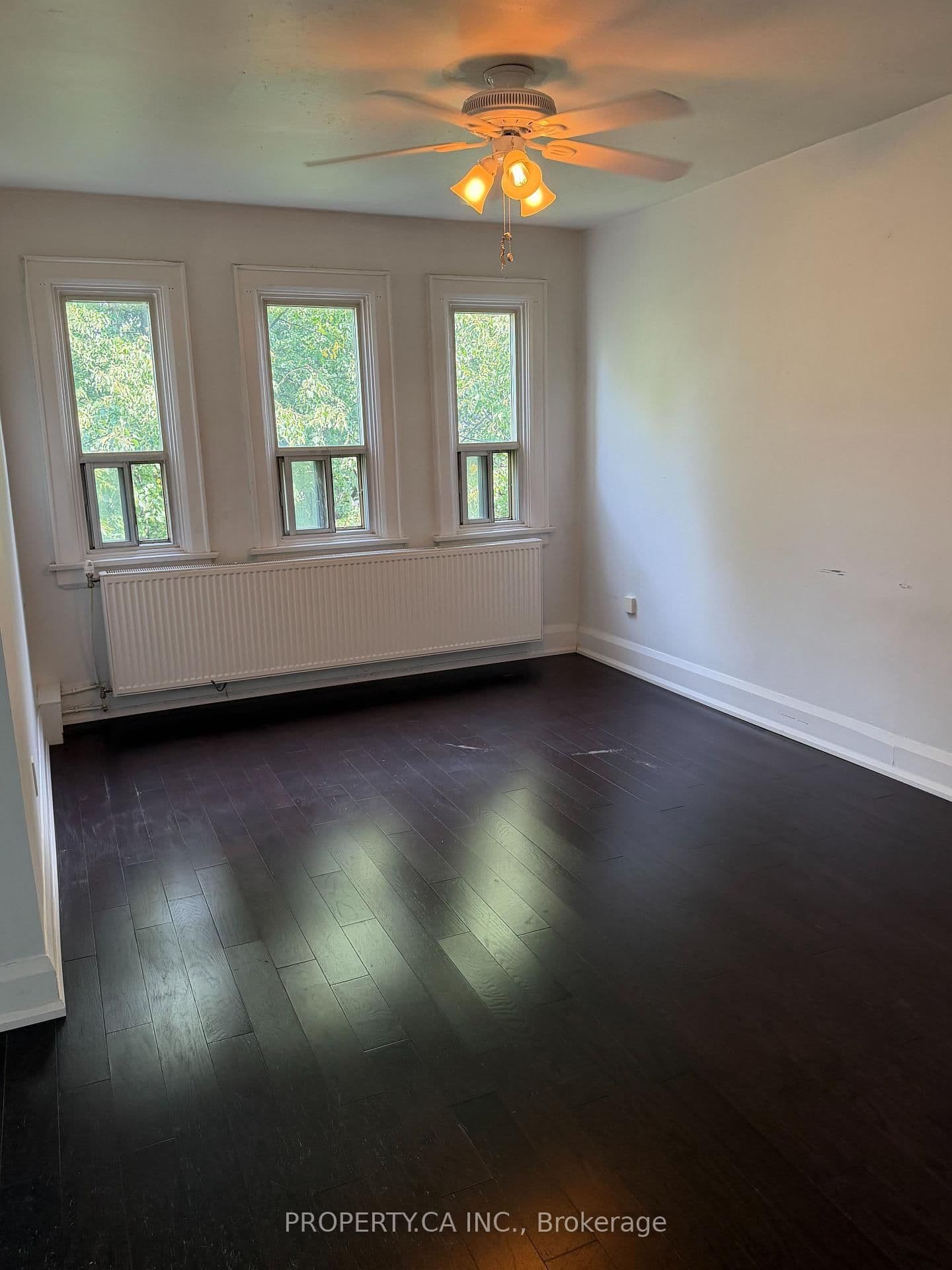 849 Broadview Avenue E, Unit 32 - Image 2