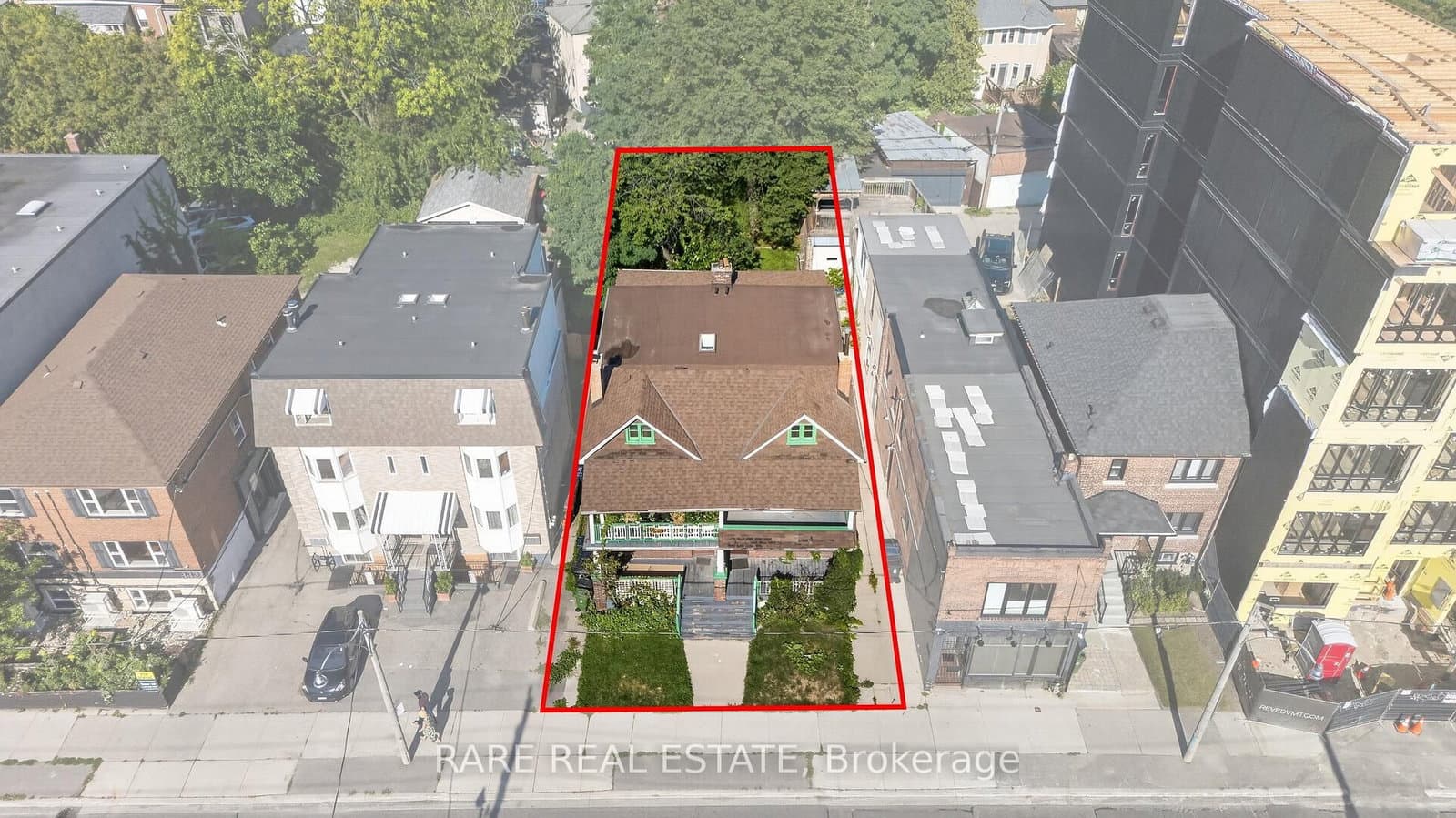 890 & 892 Broadview Avenue - Image 5